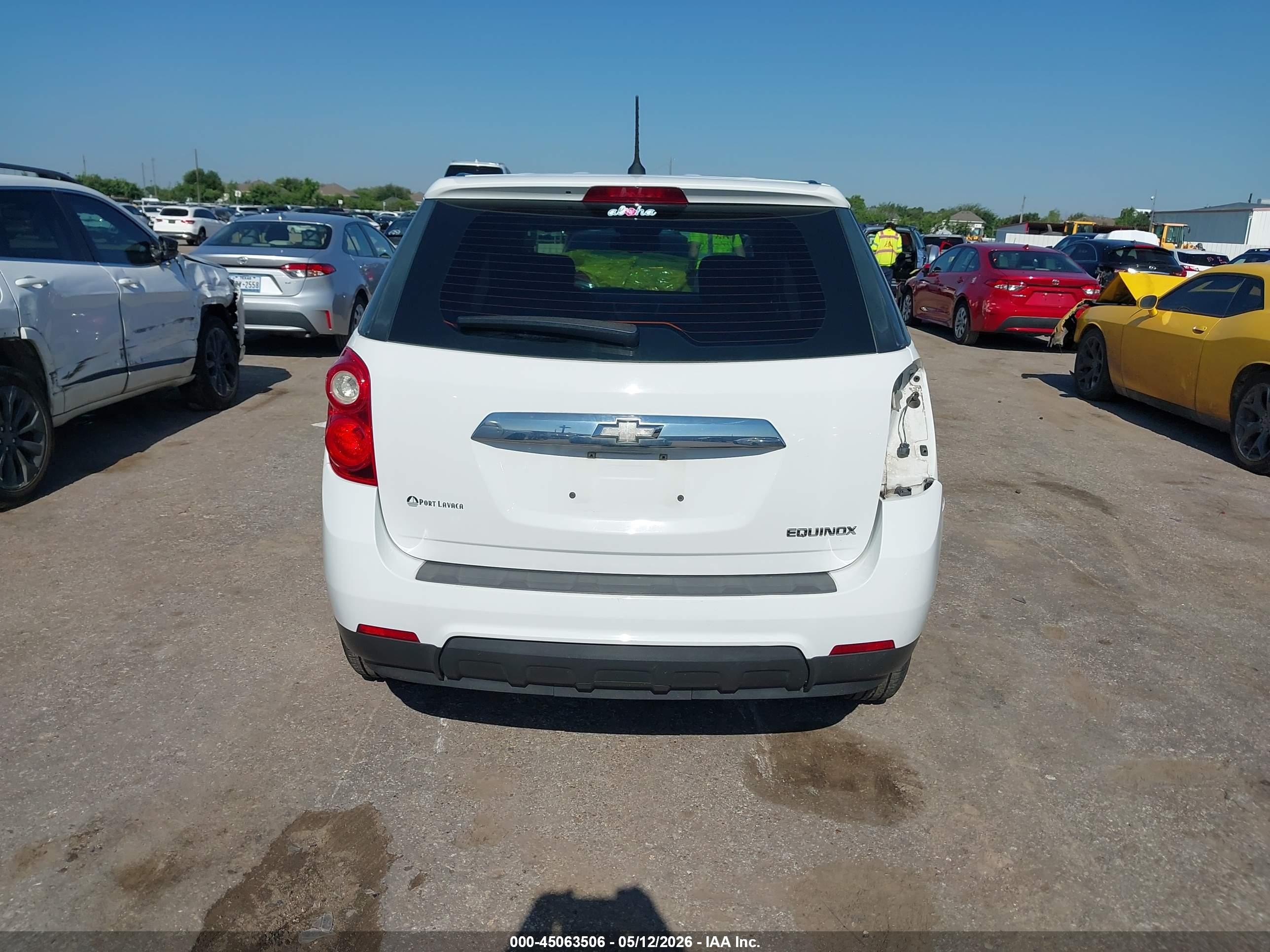 2014 Chevrolet Equinox Ls White vin: 1GNALAEK8EZ136947