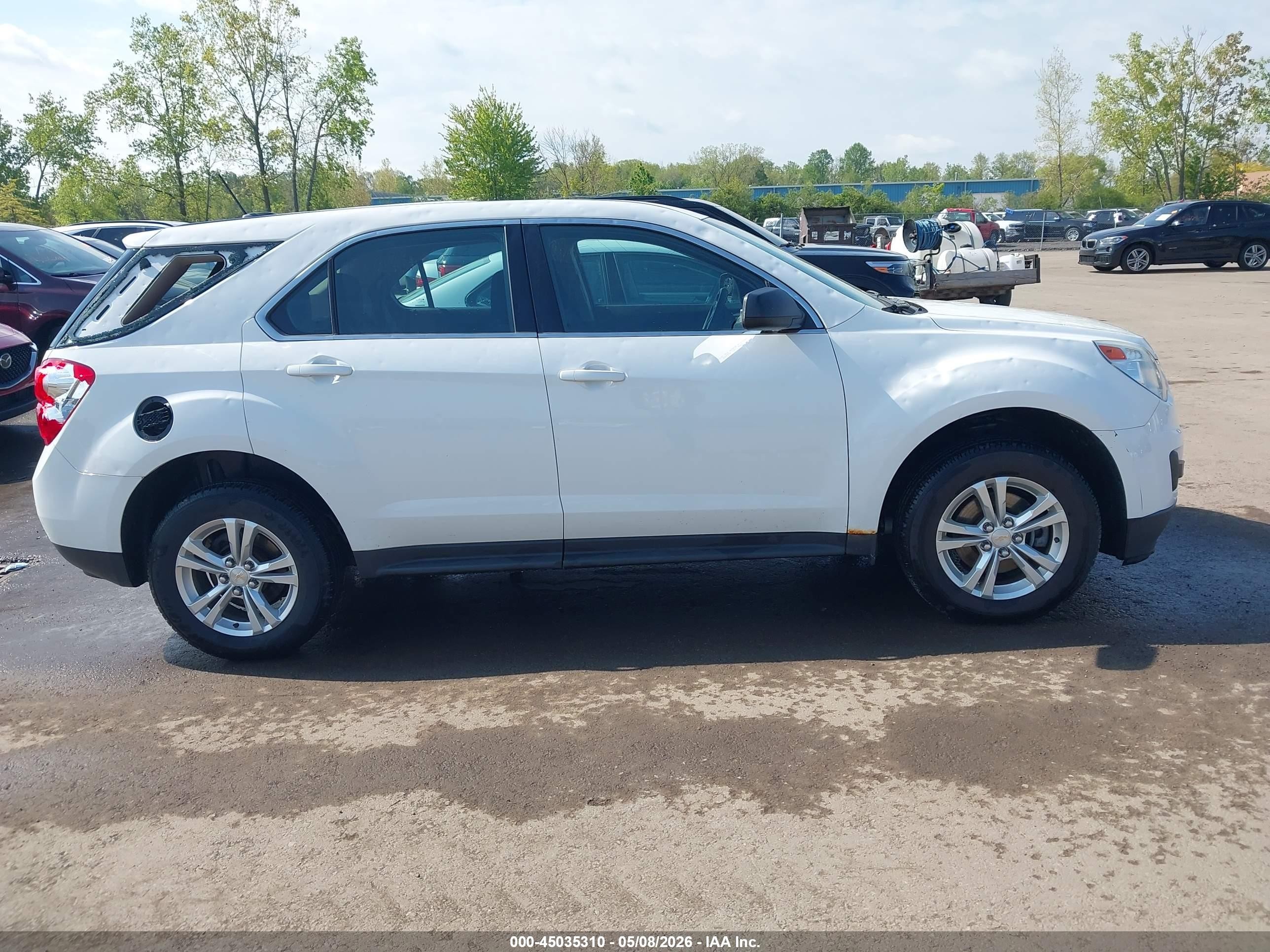 2015 Chevrolet Equinox Ls White vin: 1GNALAEK8FZ103450