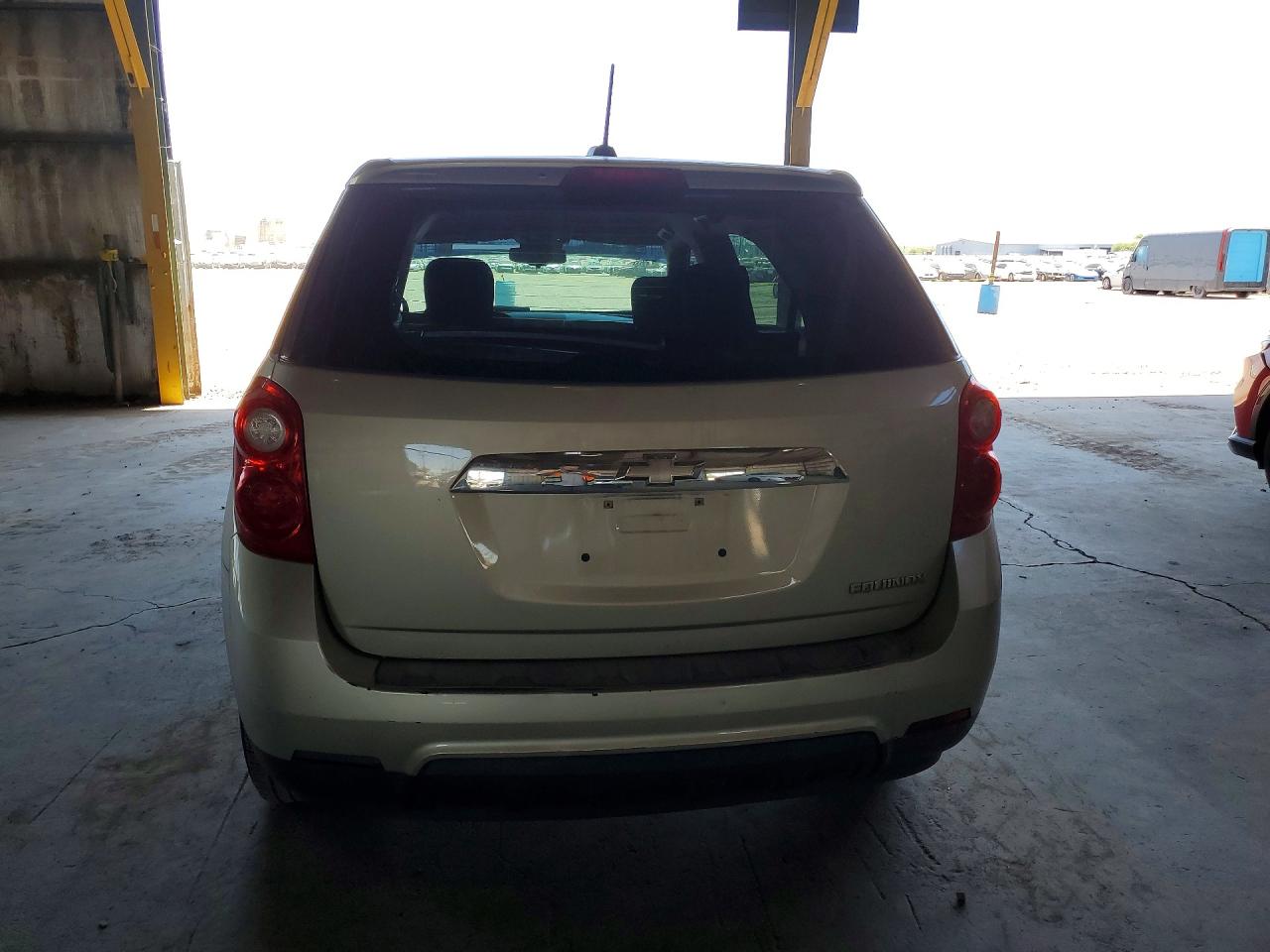2015 Chevrolet Equinox Ls Tan vin: 1GNALAEK8FZ137582