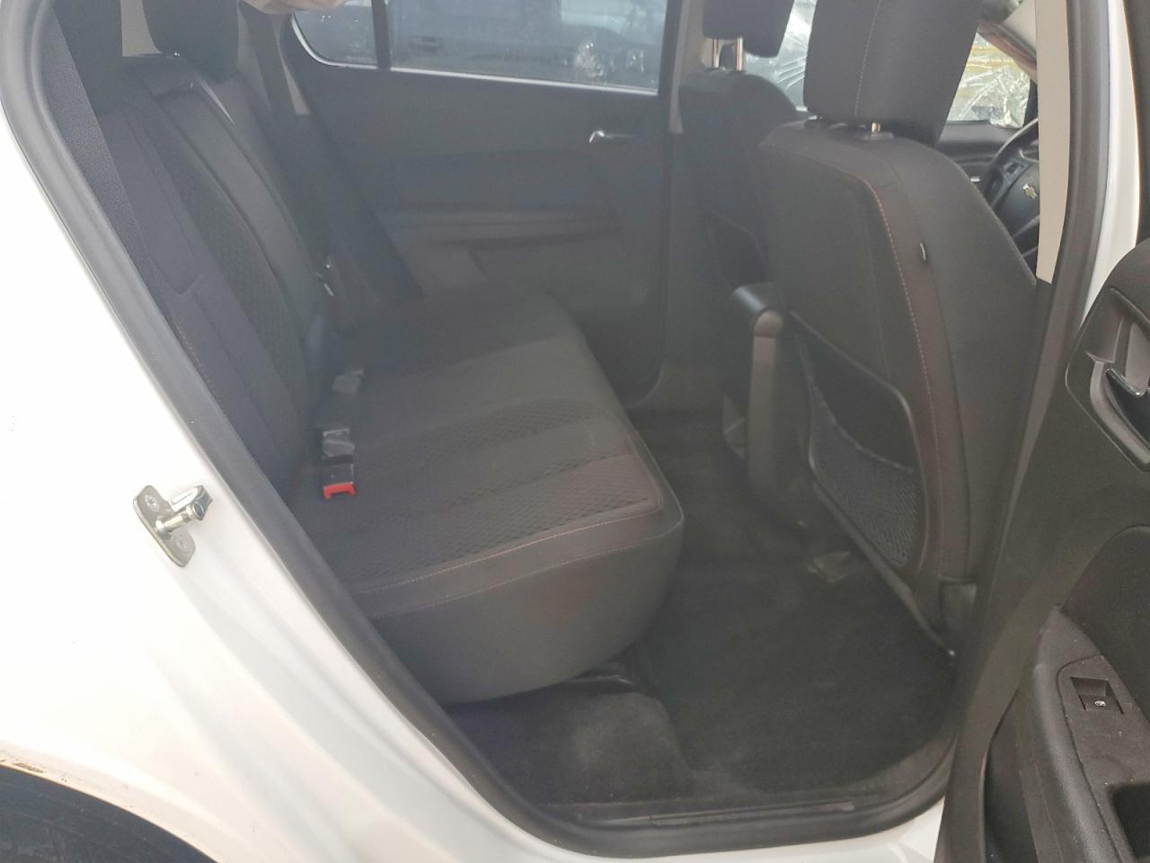 2015 Chevrolet Equinox Ls White vin: 1GNALAEK9FZ116031