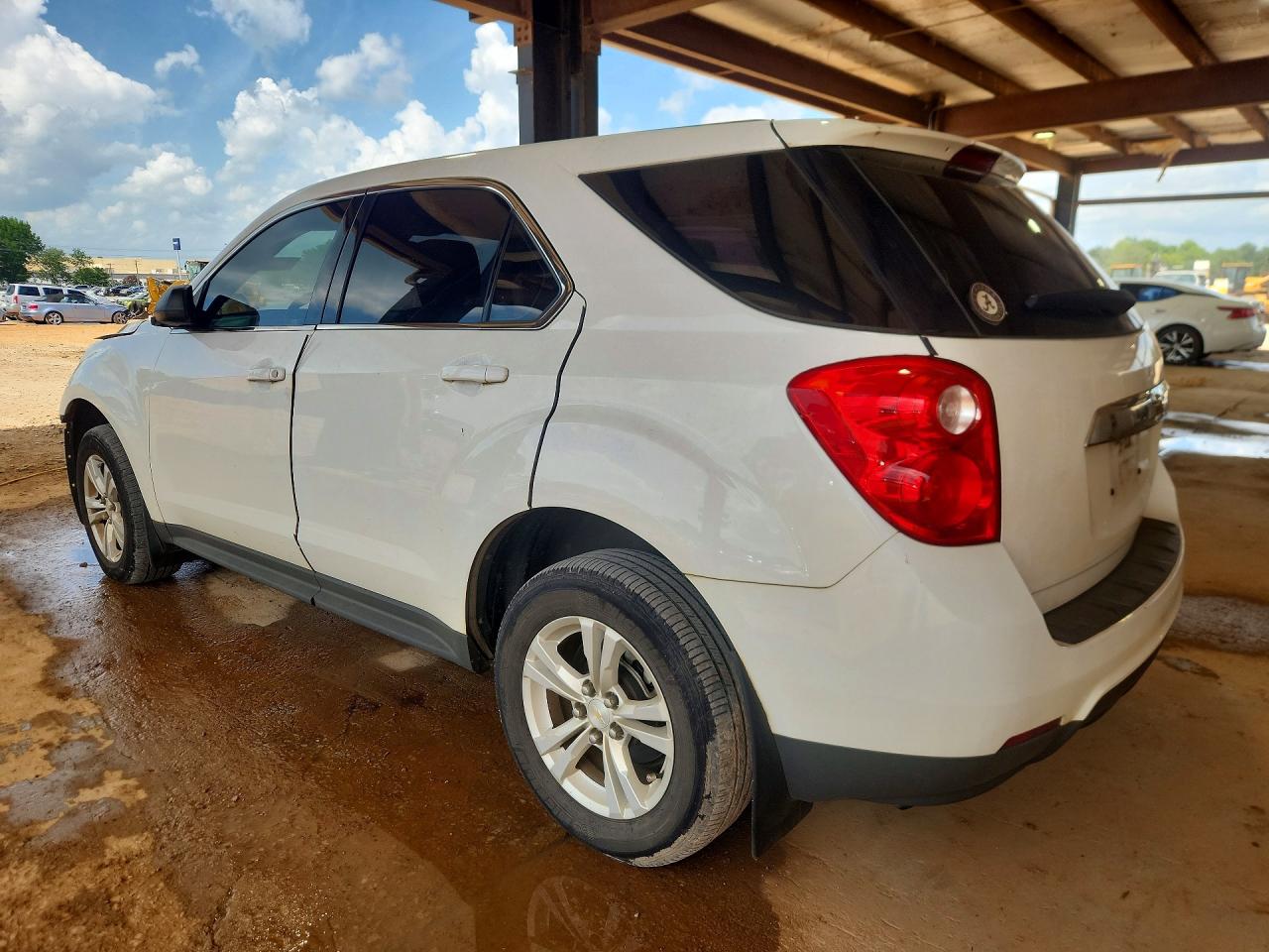 2015 Chevrolet Equinox Ls White vin: 1GNALAEK9FZ134206