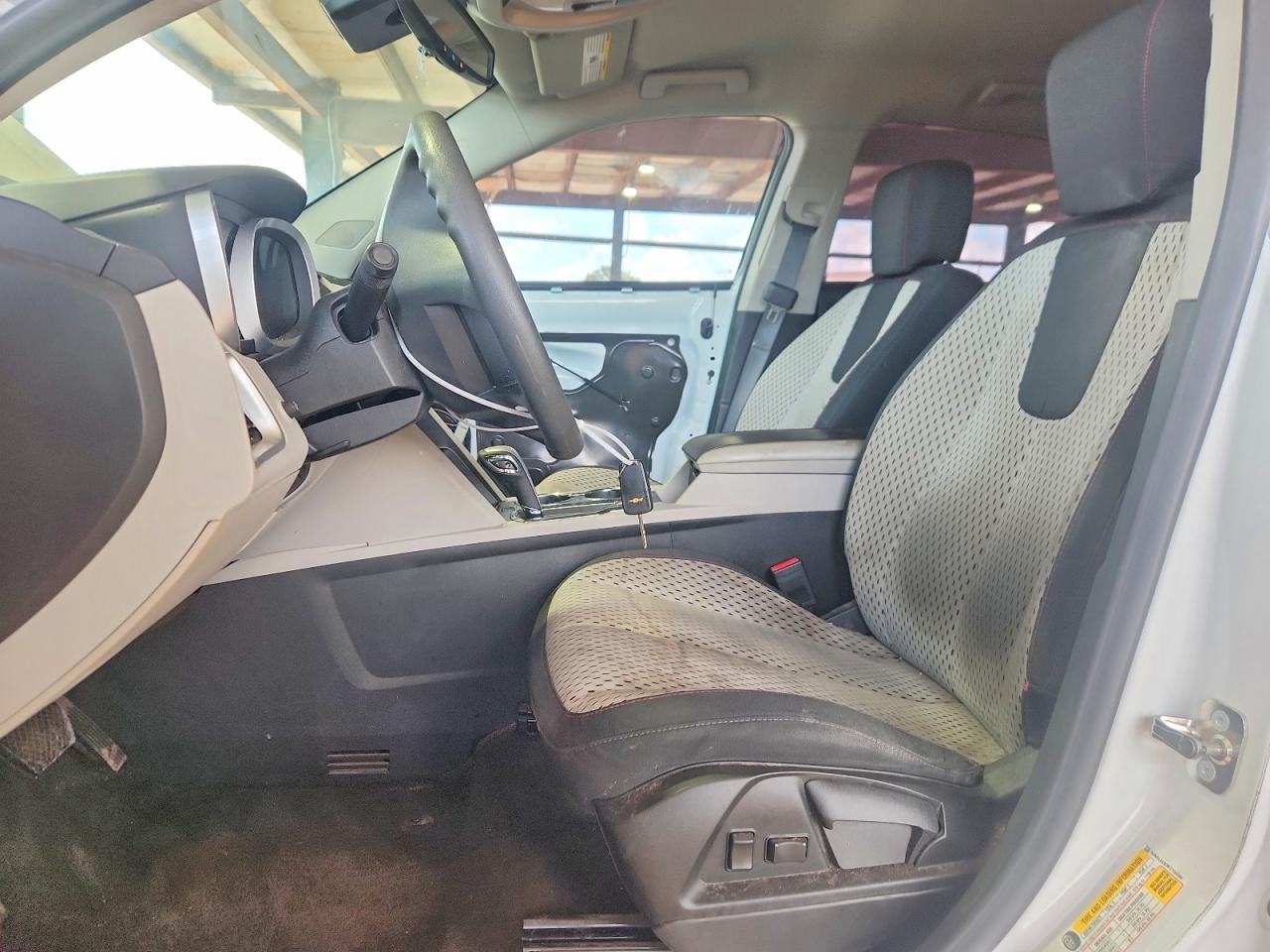 2015 Chevrolet Equinox Ls White vin: 1GNALAEK9FZ134206