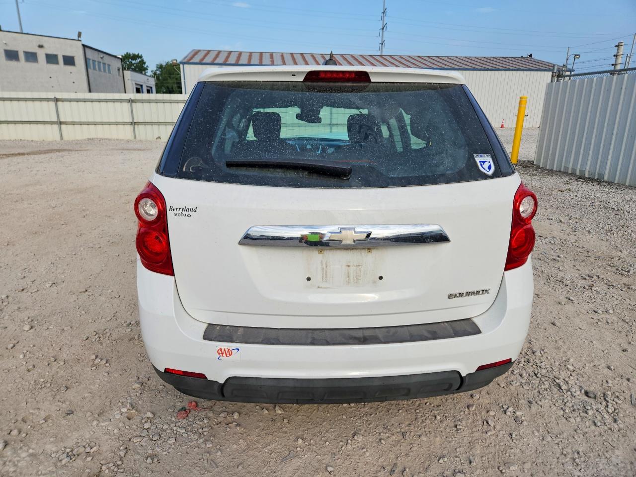2015 Chevrolet Equinox Ls White vin: 1GNALAEKXFZ102199