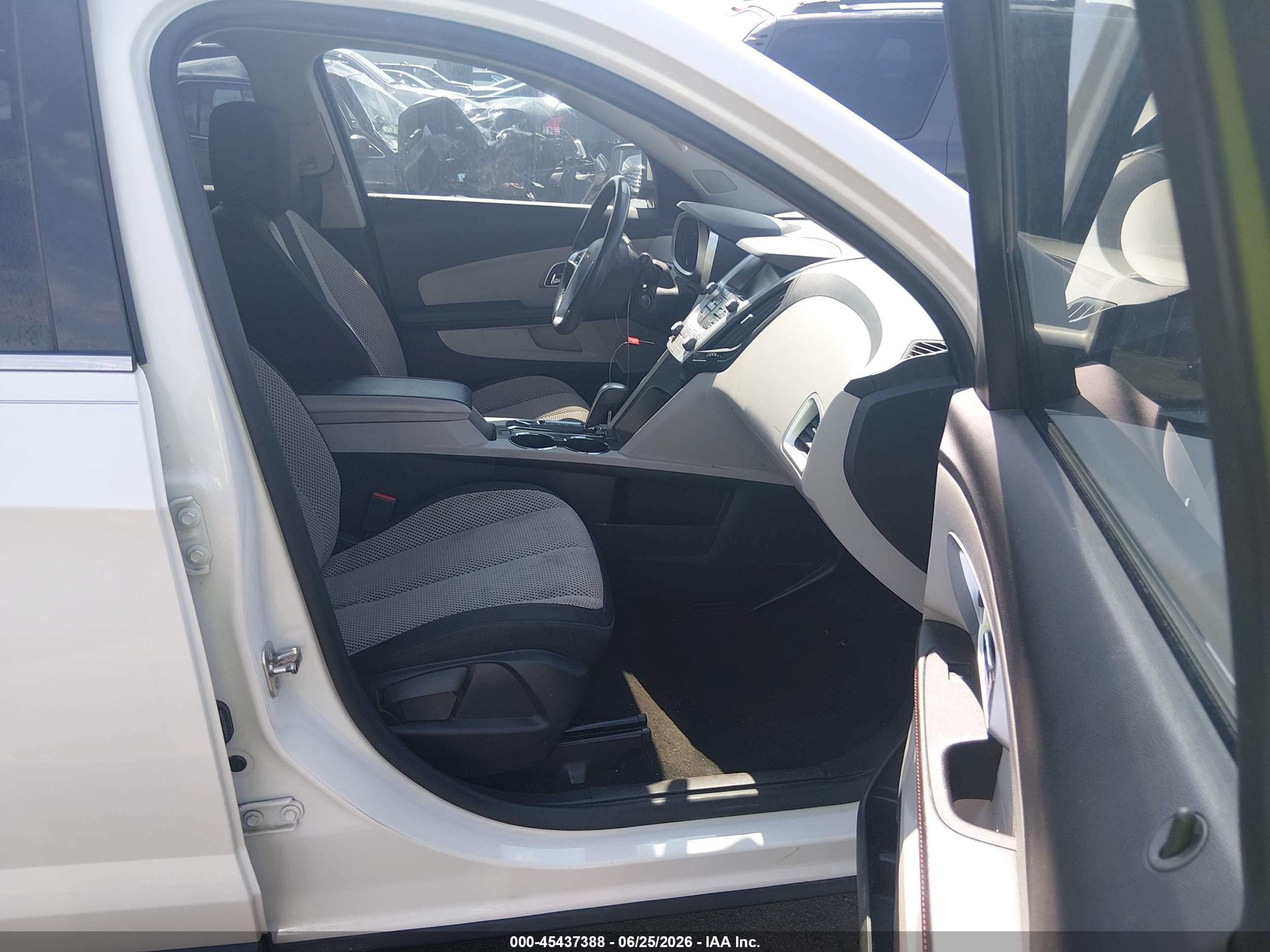 2015 Chevrolet Equinox Lt White vin: 1GNALBEK0FZ114013