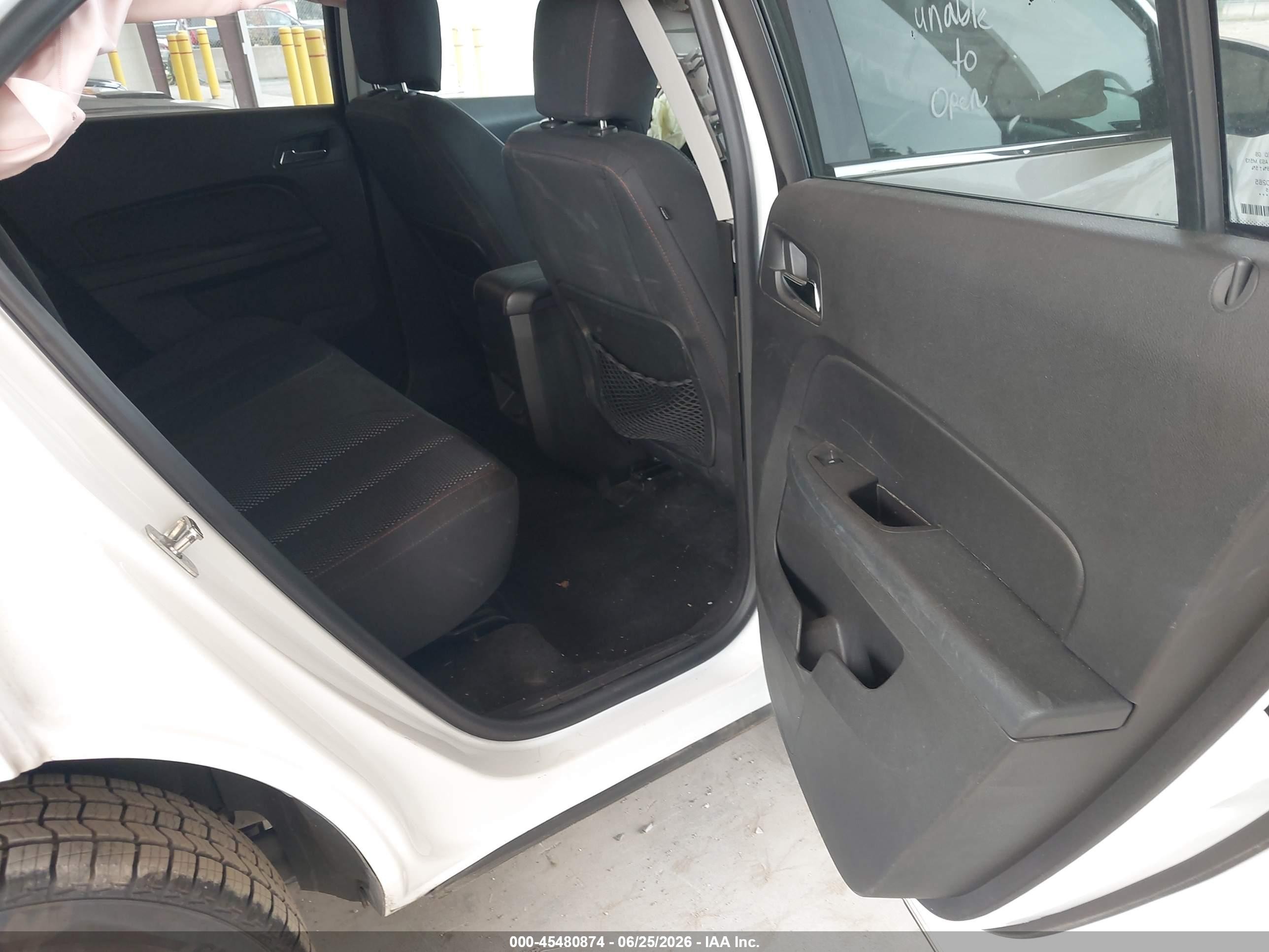 2015 Chevrolet Equinox Lt White vin: 1GNALBEK0FZ131216