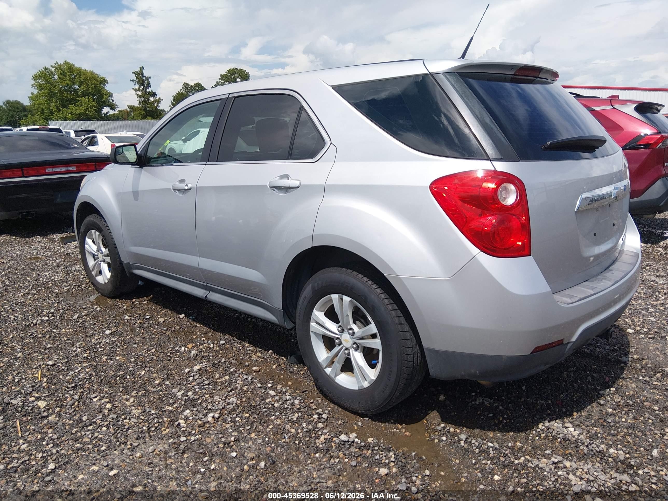 2013 Chevrolet Equinox Ls Silver vin: 1GNALBEK1DZ112624