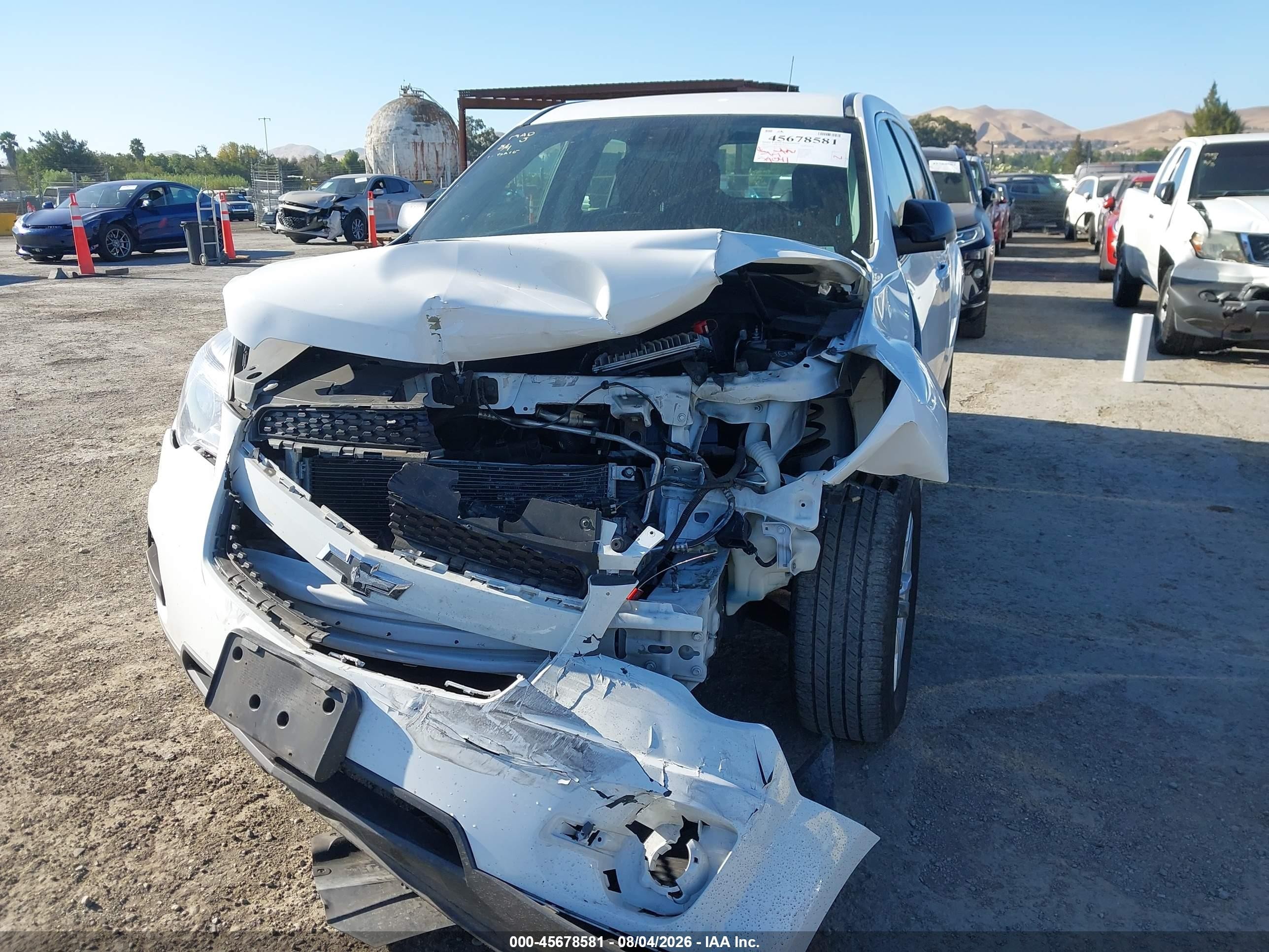 2013 Chevrolet Equinox Ls White vin: 1GNALBEK1DZ114972
