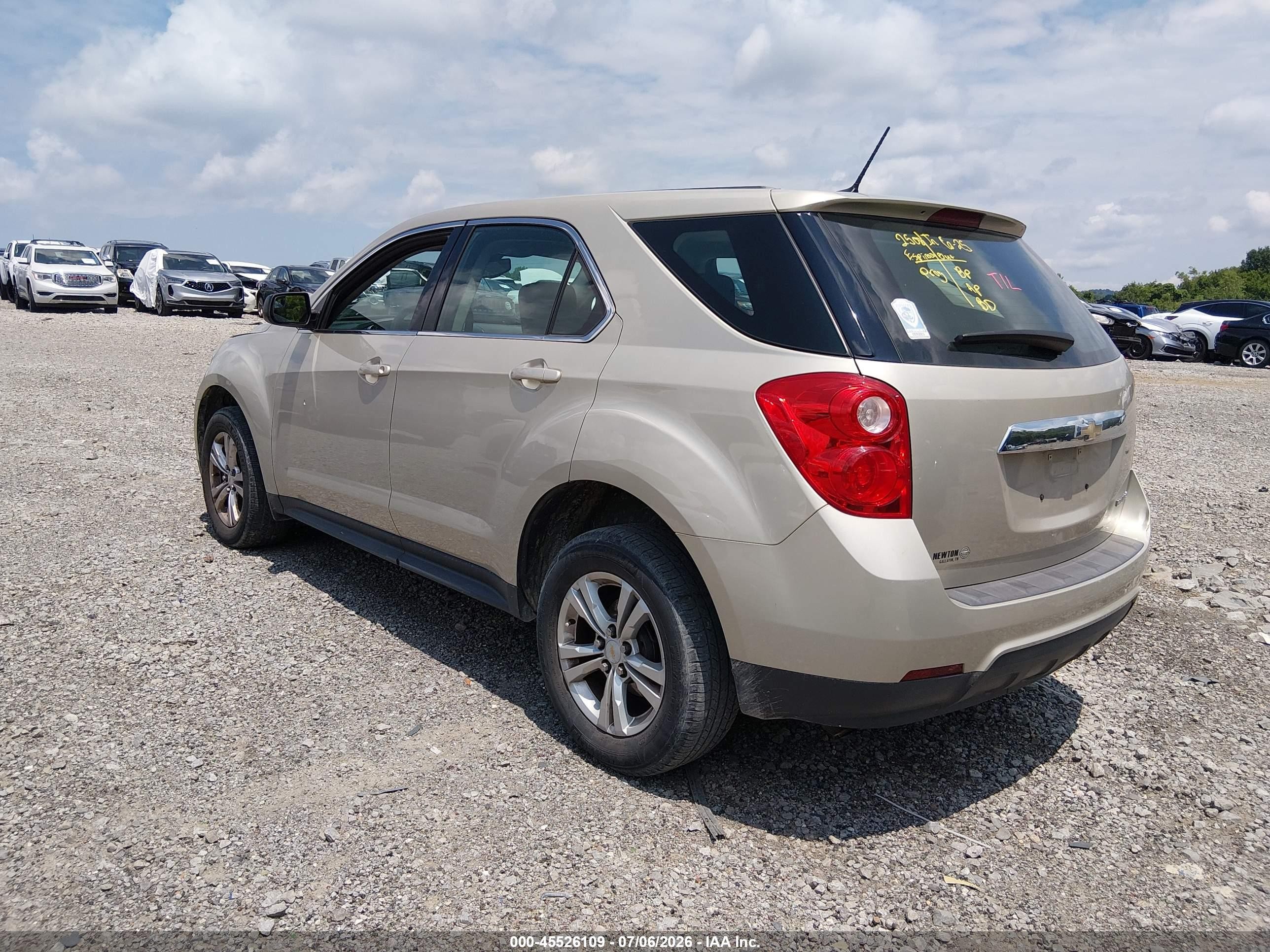 2013 Chevrolet Equinox Ls Silver vin: 1GNALBEK1DZ127057