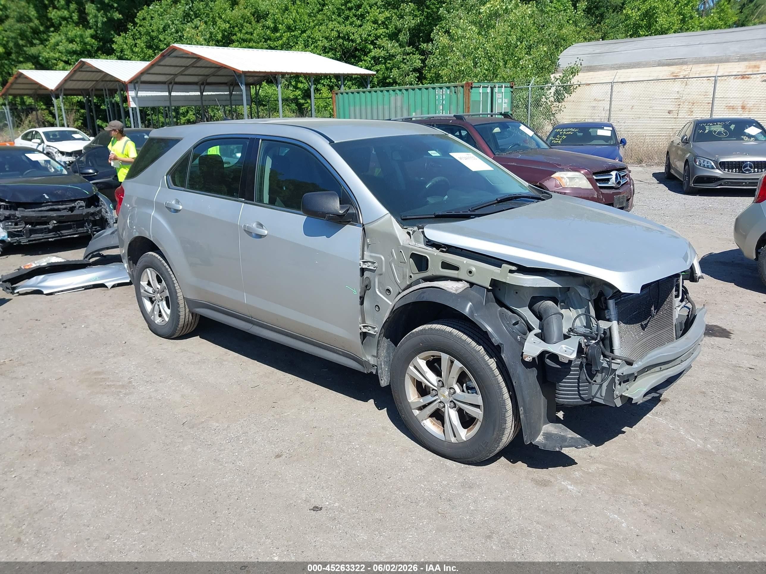 2013 Chevrolet Equinox Ls Silver vin: 1GNALBEK2DZ126953