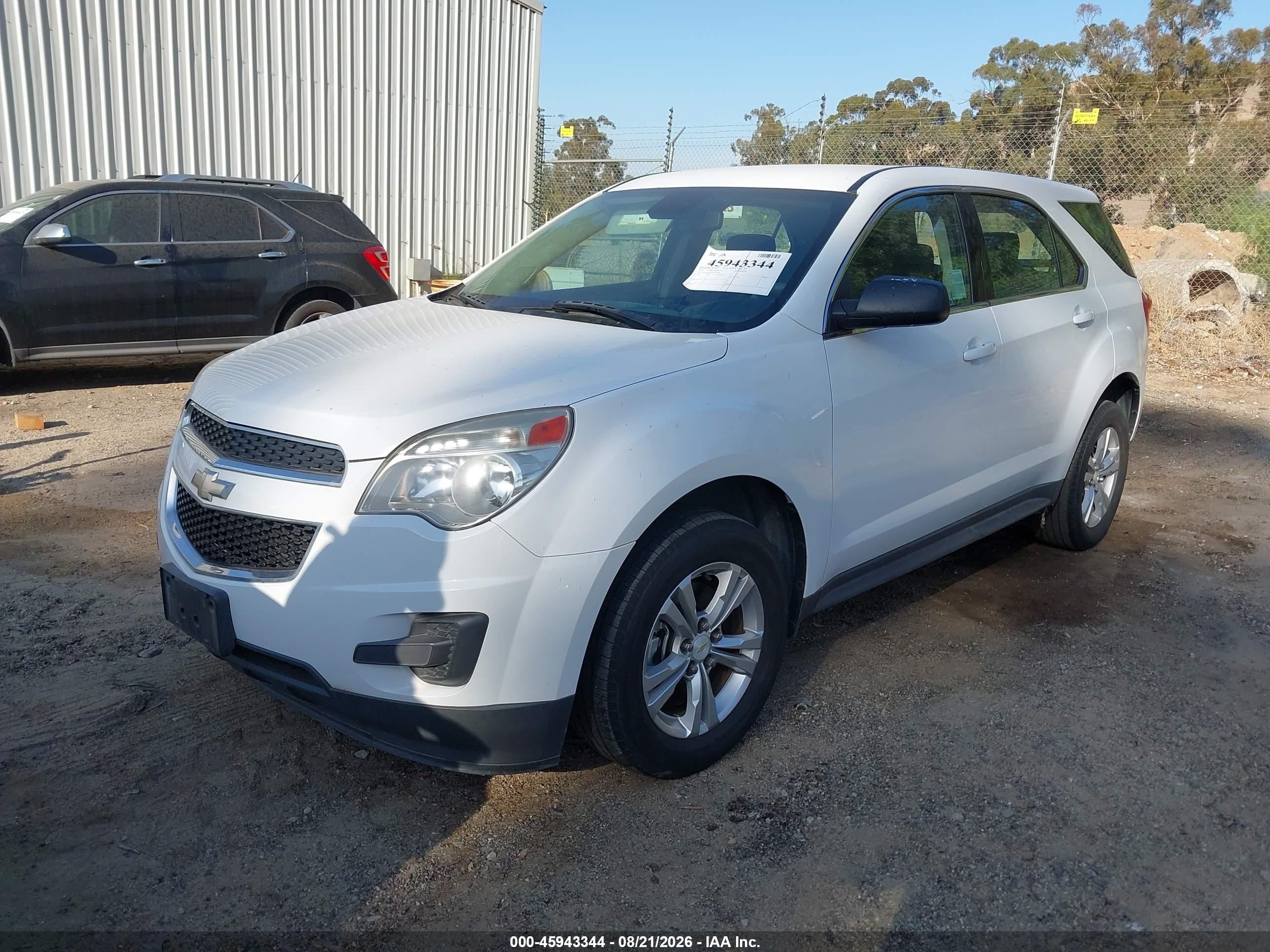 2013 Chevrolet Equinox Ls White vin: 1GNALBEK3DZ113483