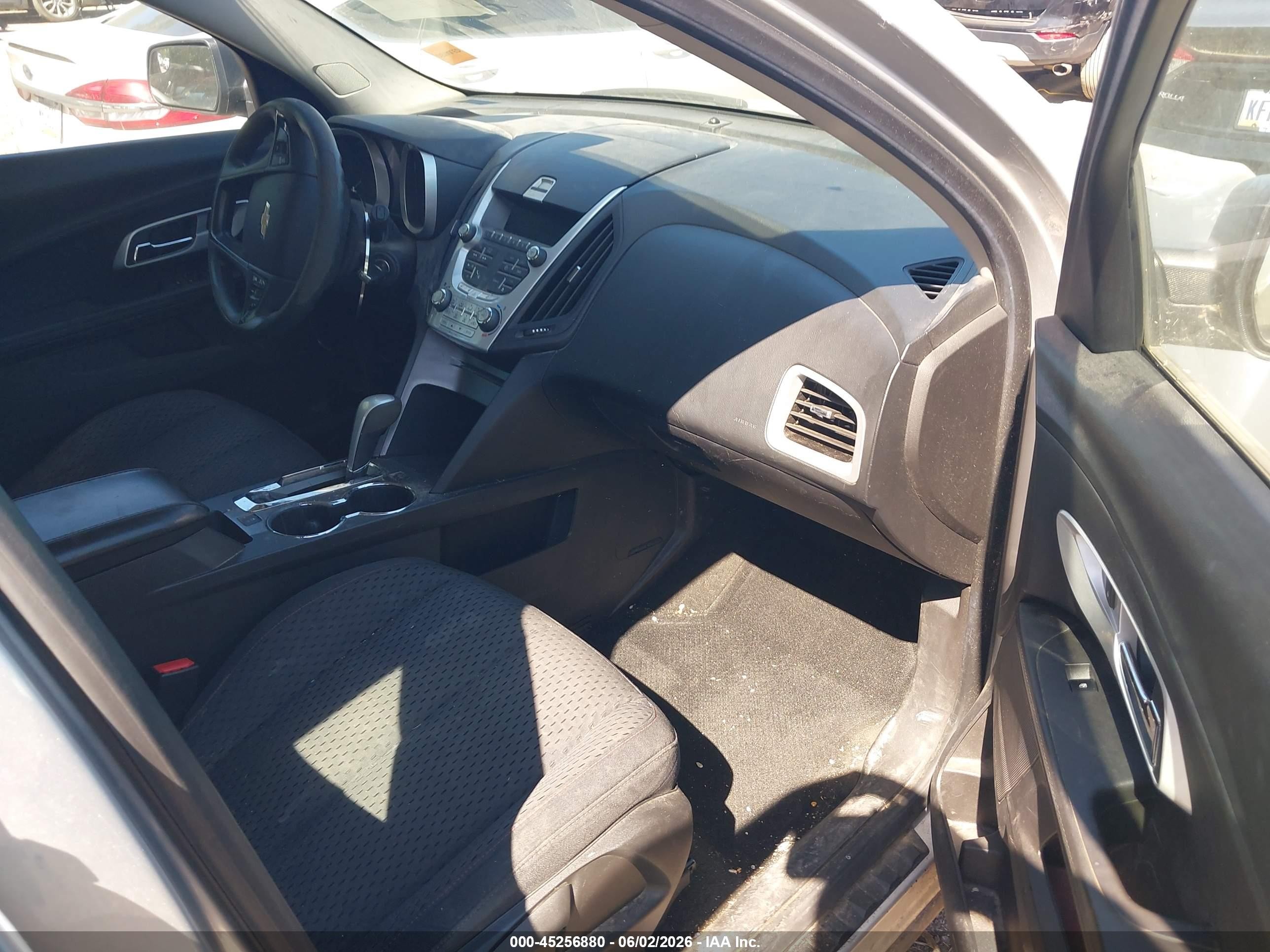 2013 Chevrolet Equinox Ls Silver vin: 1GNALBEK8DZ106478