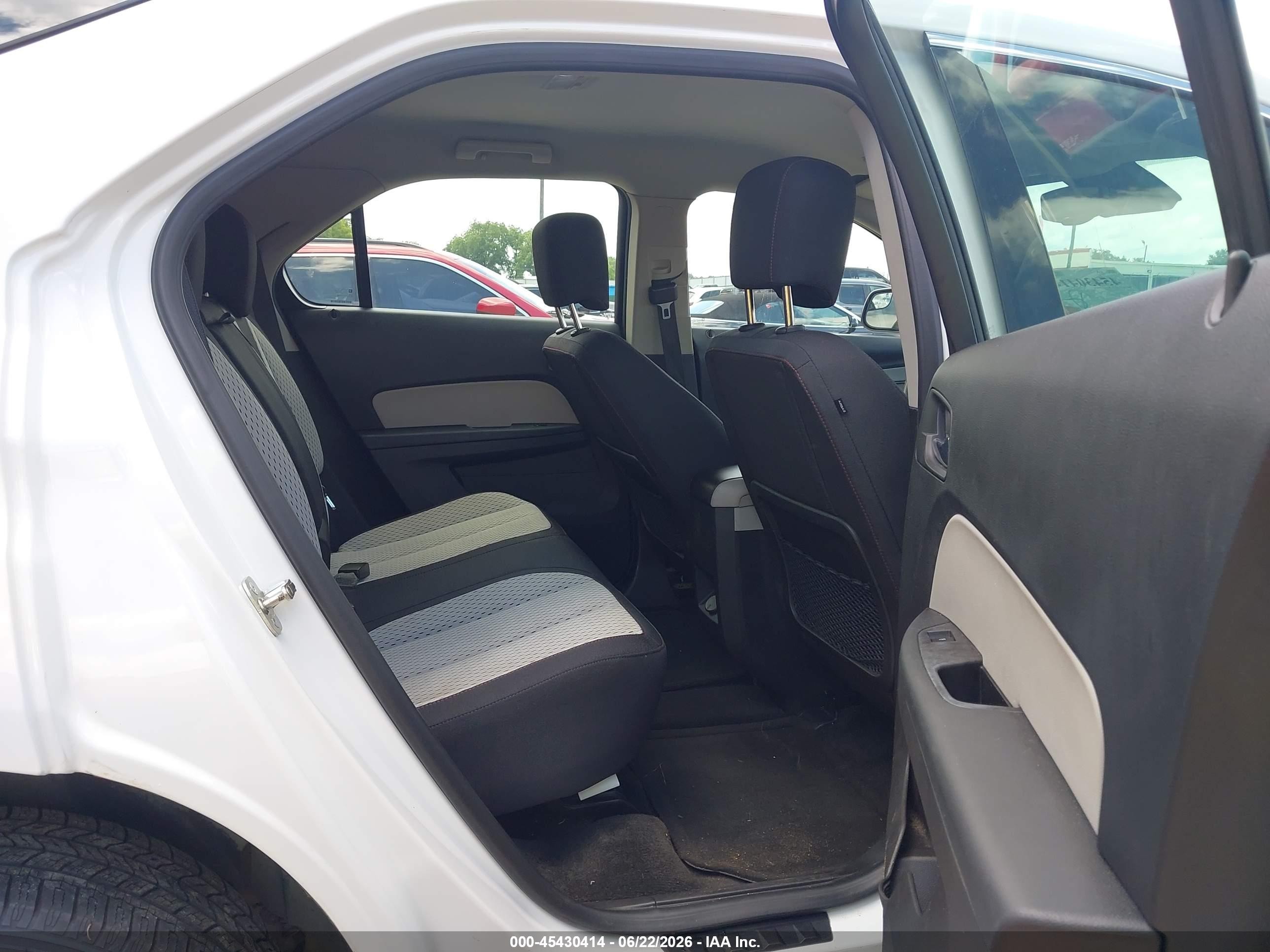 2013 Chevrolet Equinox Ls White vin: 1GNALBEK9DZ102813