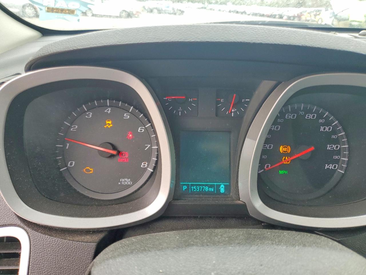 2015 Chev Equinox Белый vin: 1GNALBEK9FZ126354