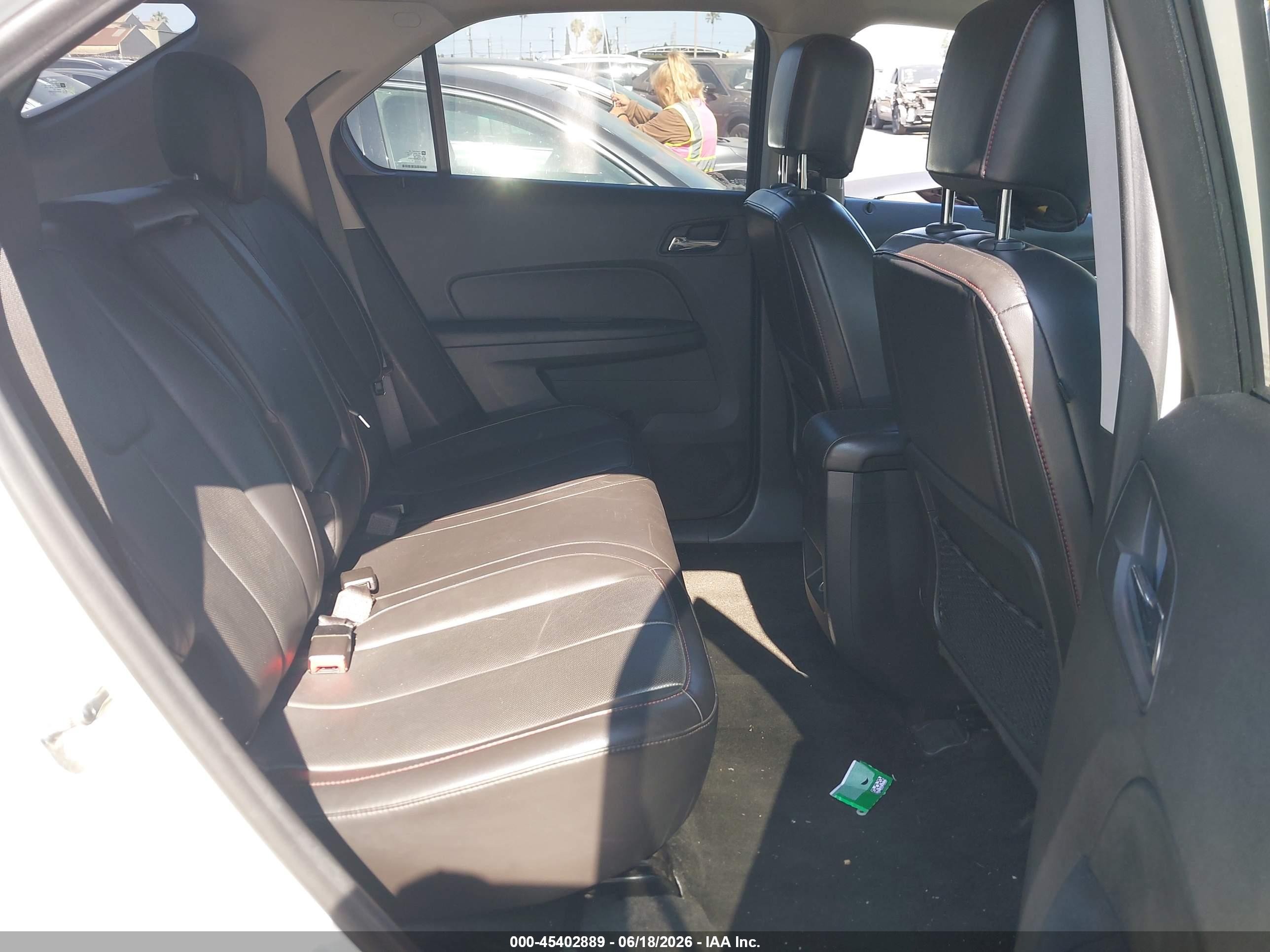 2015 Chevrolet Equinox Lt White vin: 1GNALCEKXFZ117684