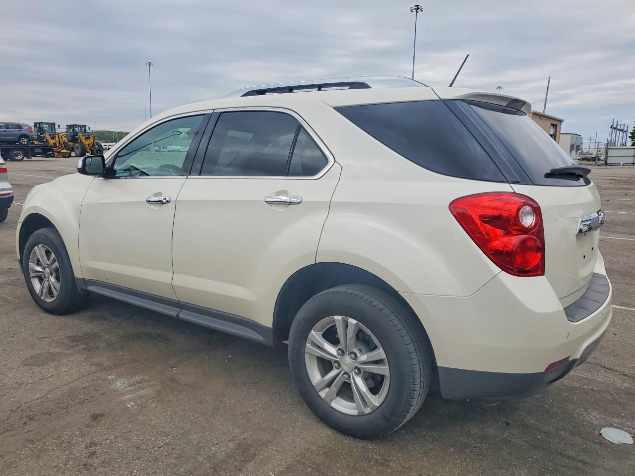 2013 Chevrolet Equinox Ltz Cream vin: 1GNALFEK1DZ119077