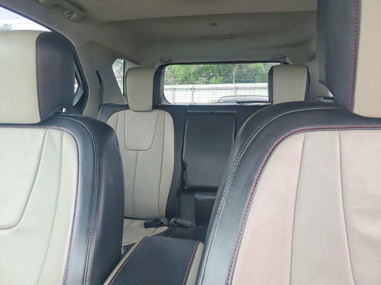 2013 Chevrolet Equinox Ltz Cream vin: 1GNALFEK1DZ119077