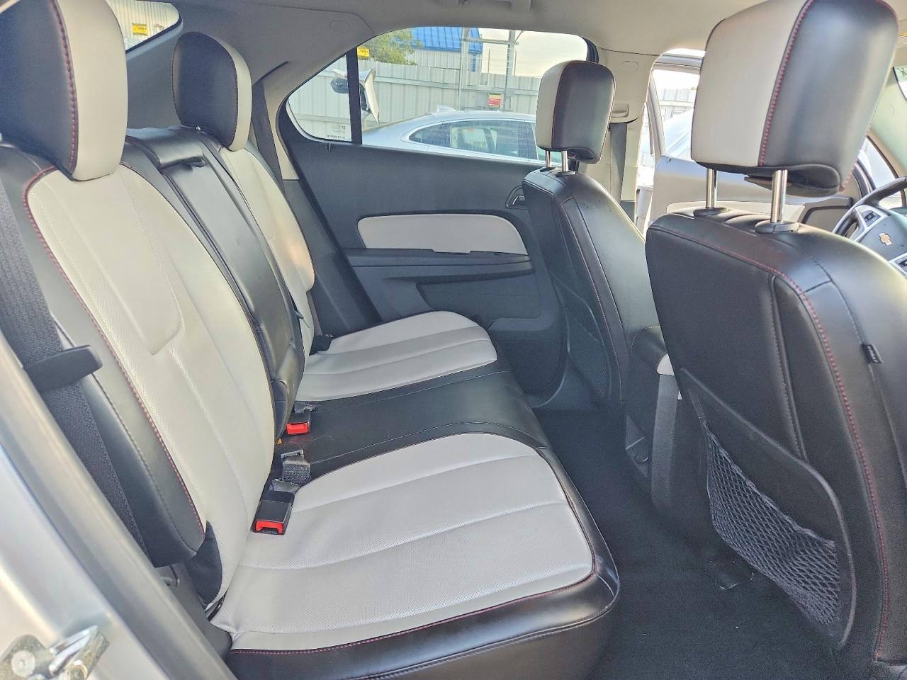 2013 Chevrolet Equinox Lt Silver vin: 1GNALPEKXDZ105569