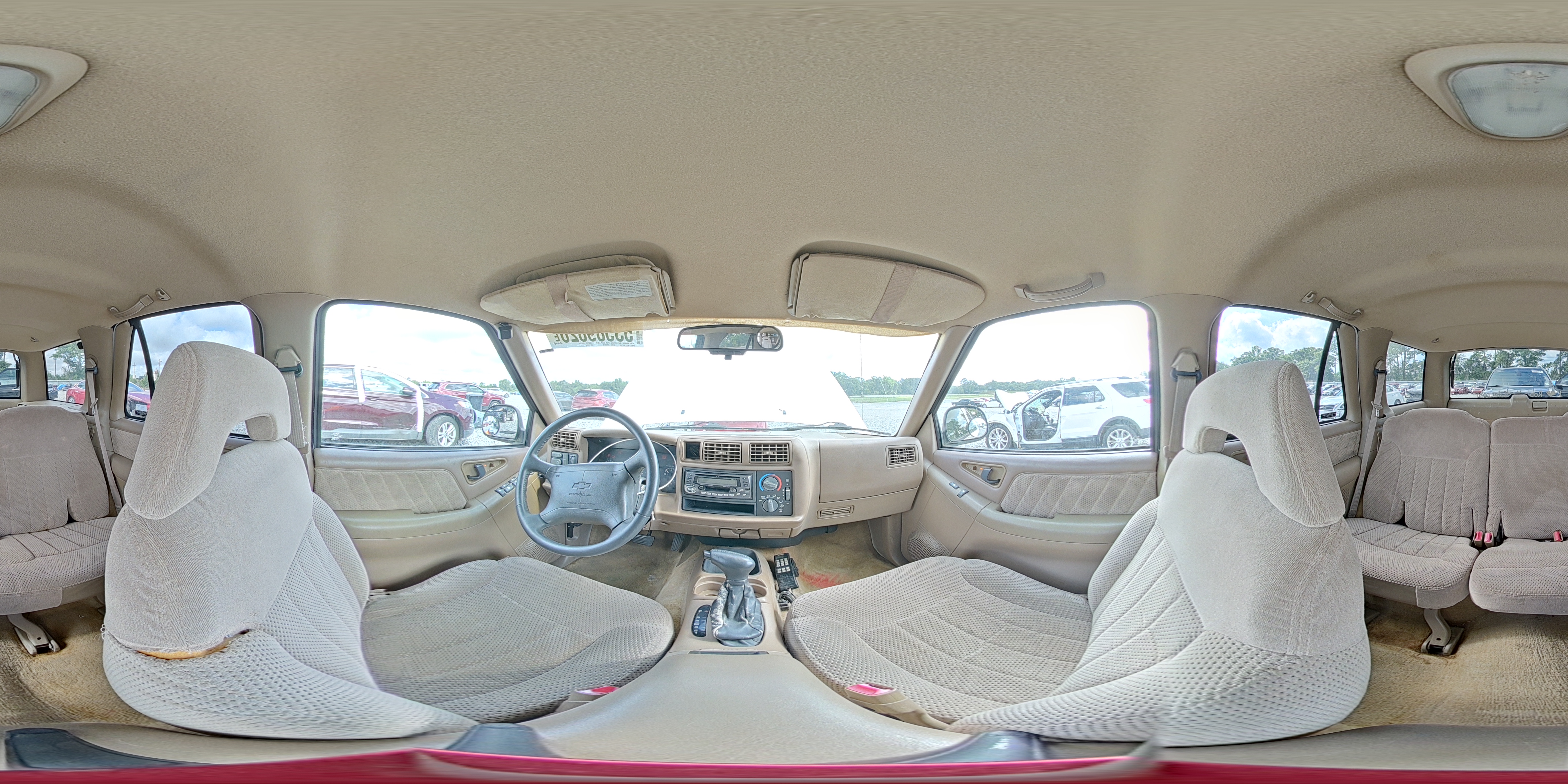 1997 Chevrolet Blazer Белый vin: 1GNCS13W0V2116802