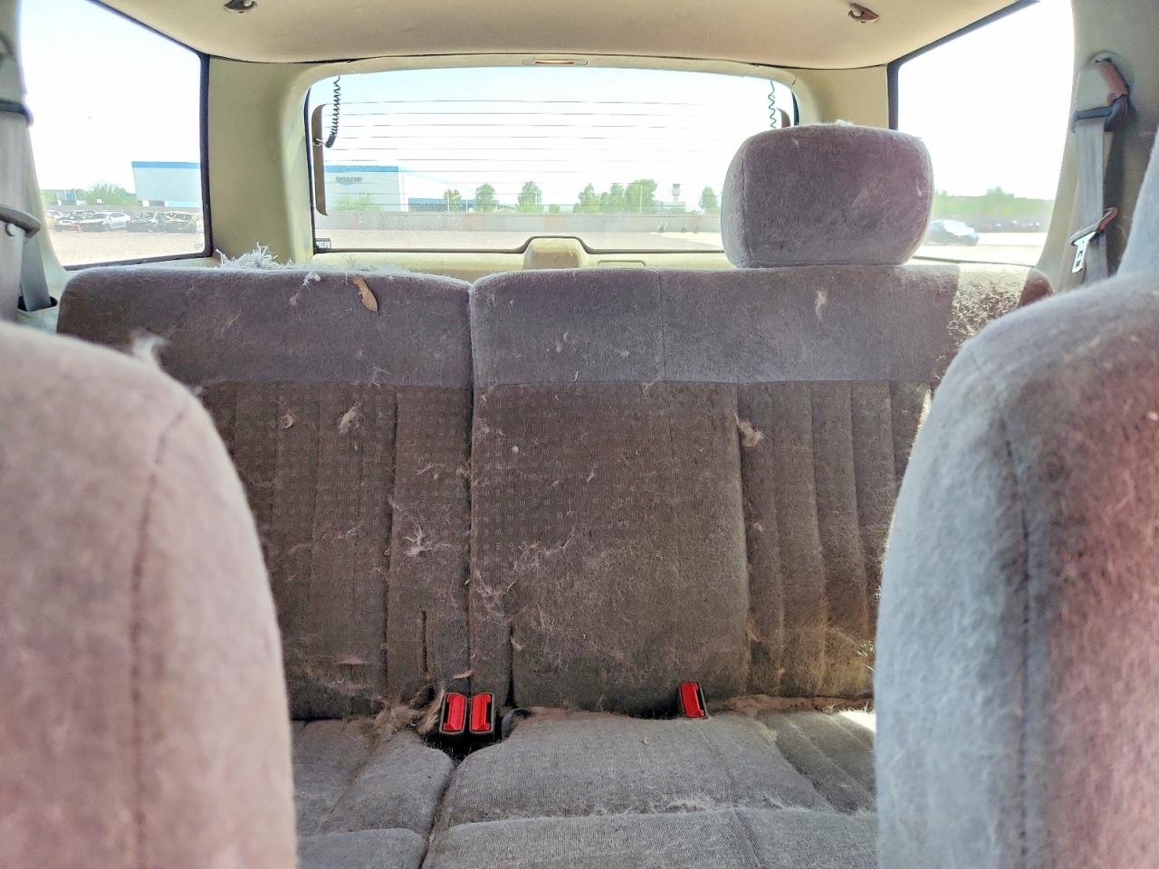 2002 Chevrolet Blazer Синий vin: 1GNCS13W22K229811