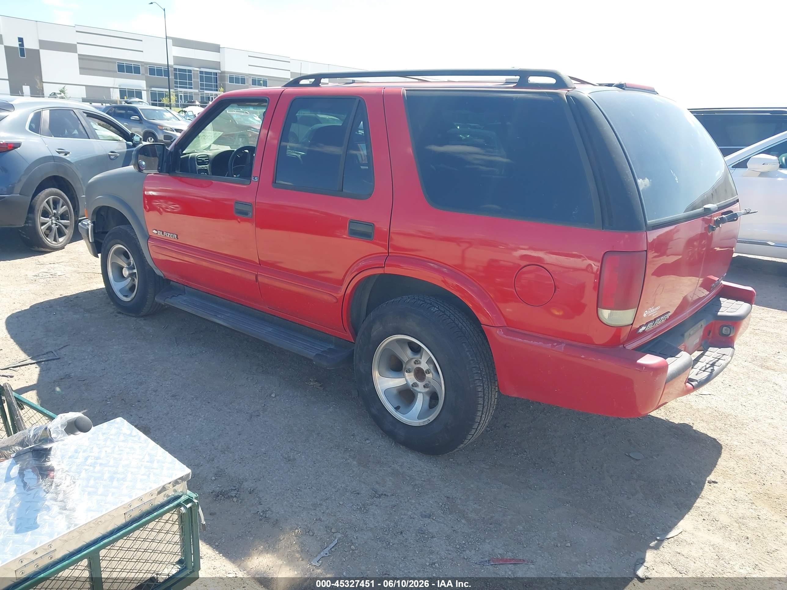 2002 Chevrolet Blazer Ls Red vin: 1GNCS13W72K119918