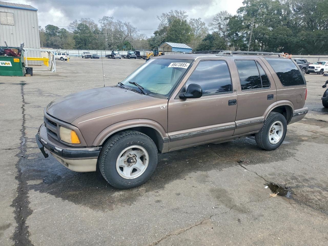 1997 Chevrolet Blazer Brown vin: 1GNCS13W8V2222558