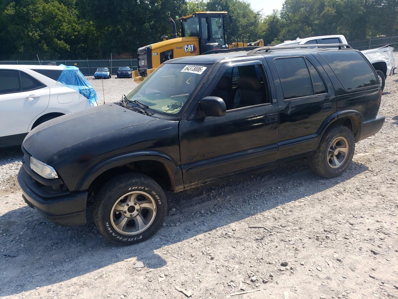 2002 Chevrolet Blazer Black vin: 1GNCS13W92K134887