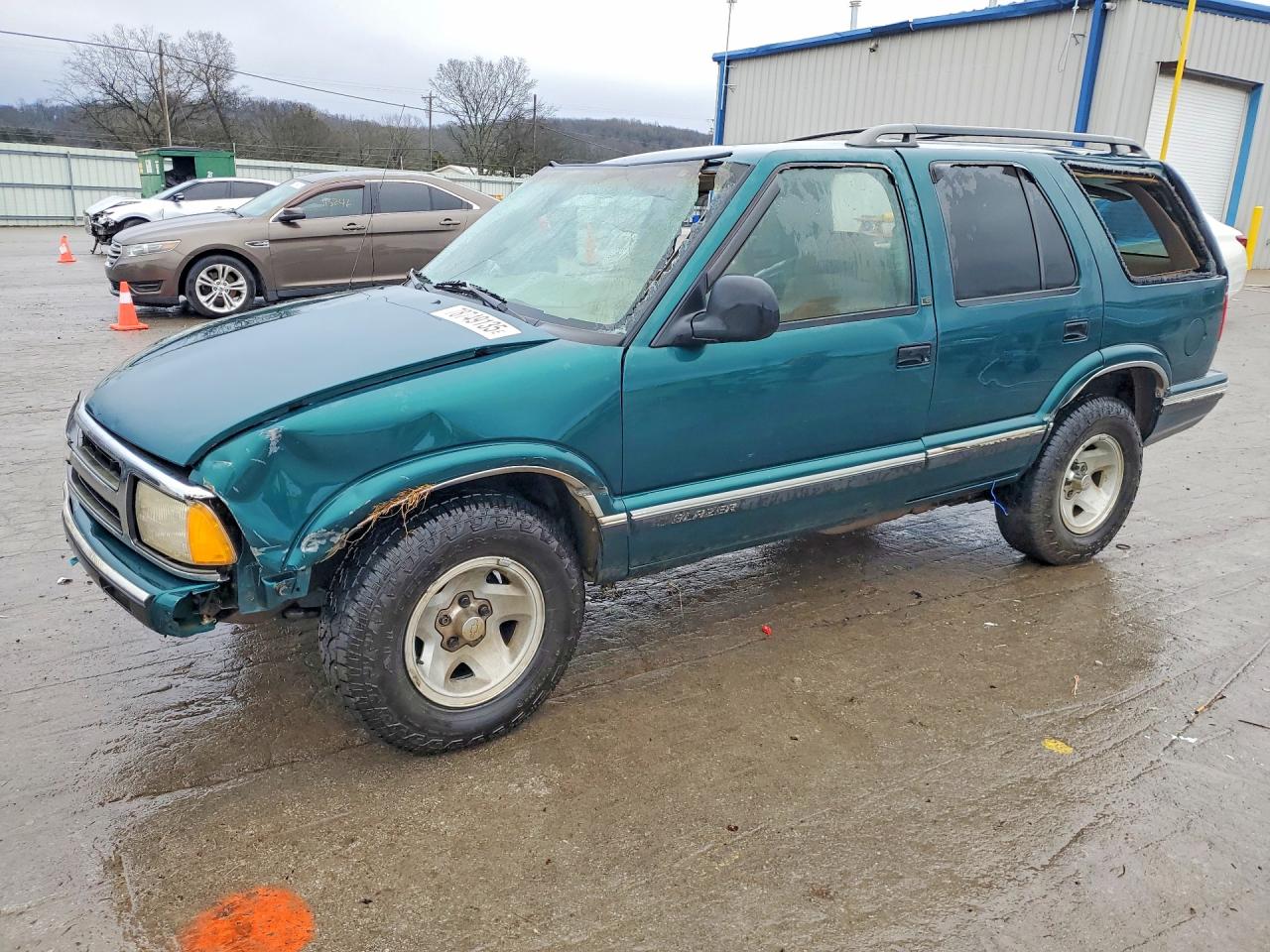 1997 Chevrolet Blazer Зеленый vin: 1GNCS13W9V2260591