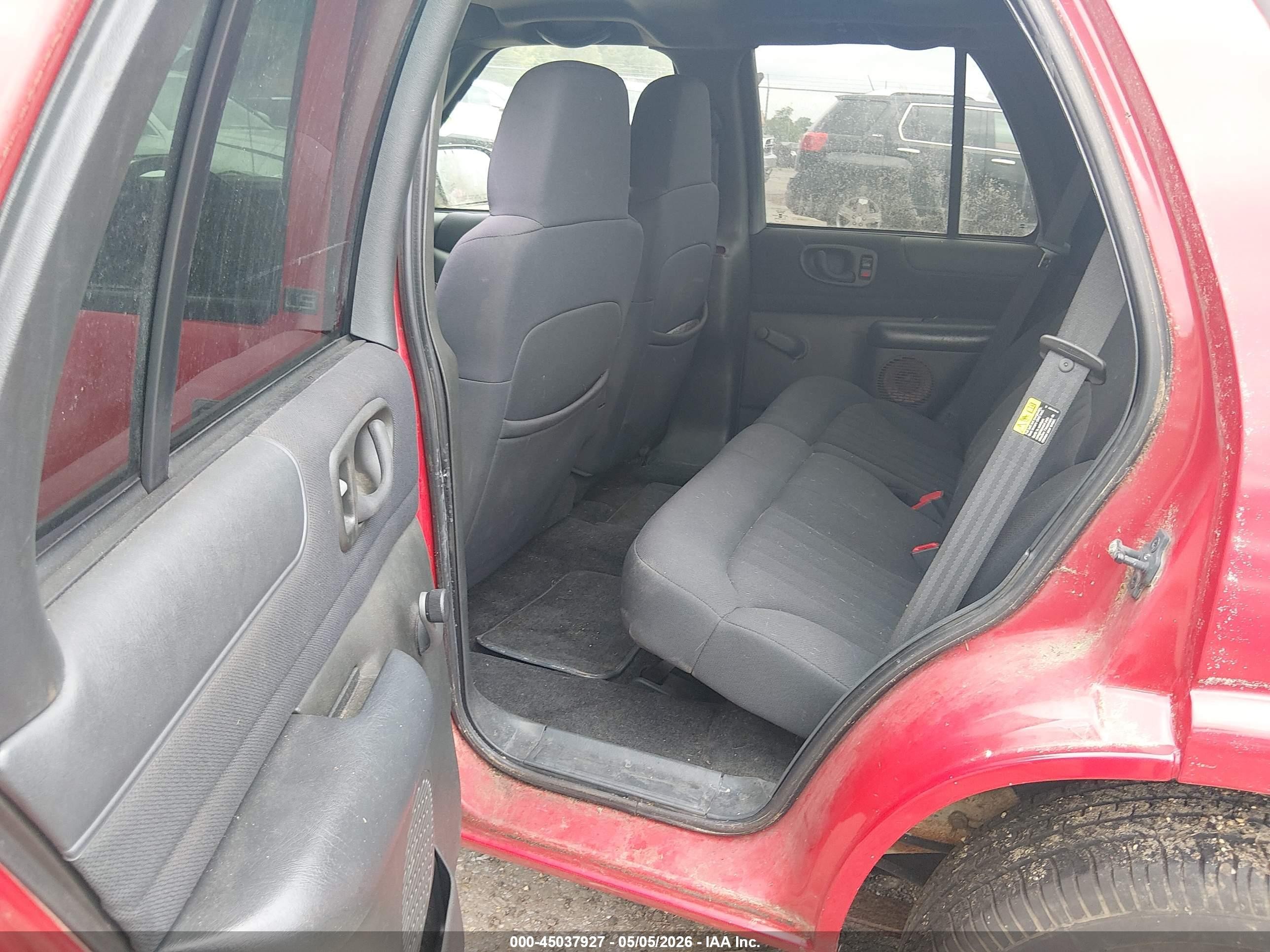 2003 Chevrolet Blazer Ls Red vin: 1GNCS13X23K165571