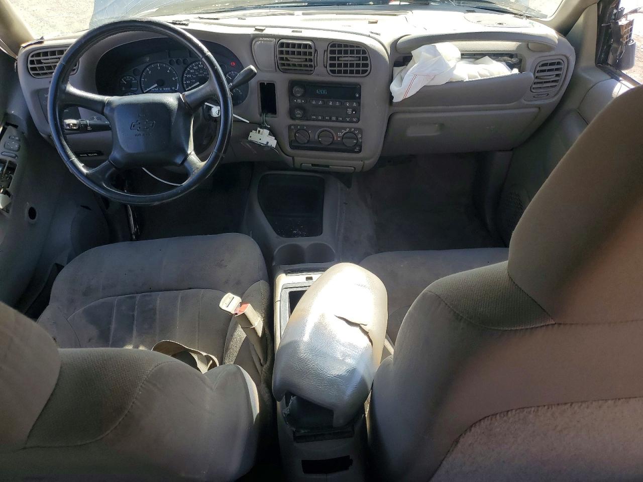 2004 Chevrolet Blazer Brown vin: 1GNCS13X24K157696