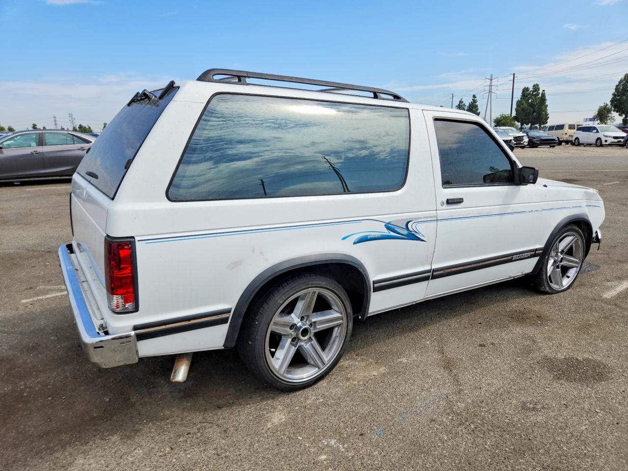 1994 Chevrolet Blazer S10 White vin: 1GNCS18W5R0106700