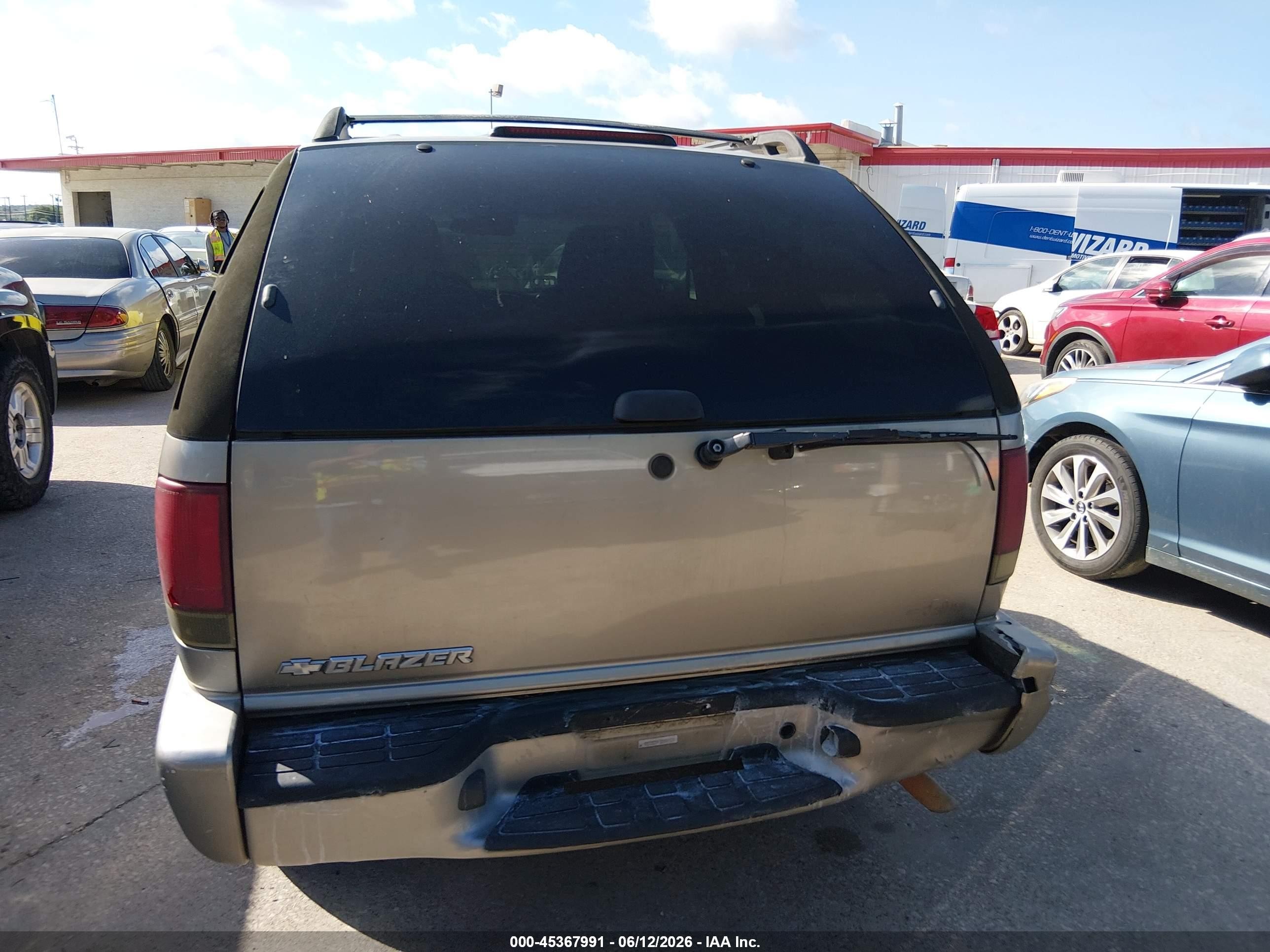 2004 Chevrolet Blazer Ls Brown vin: 1GNCS18X94K149846