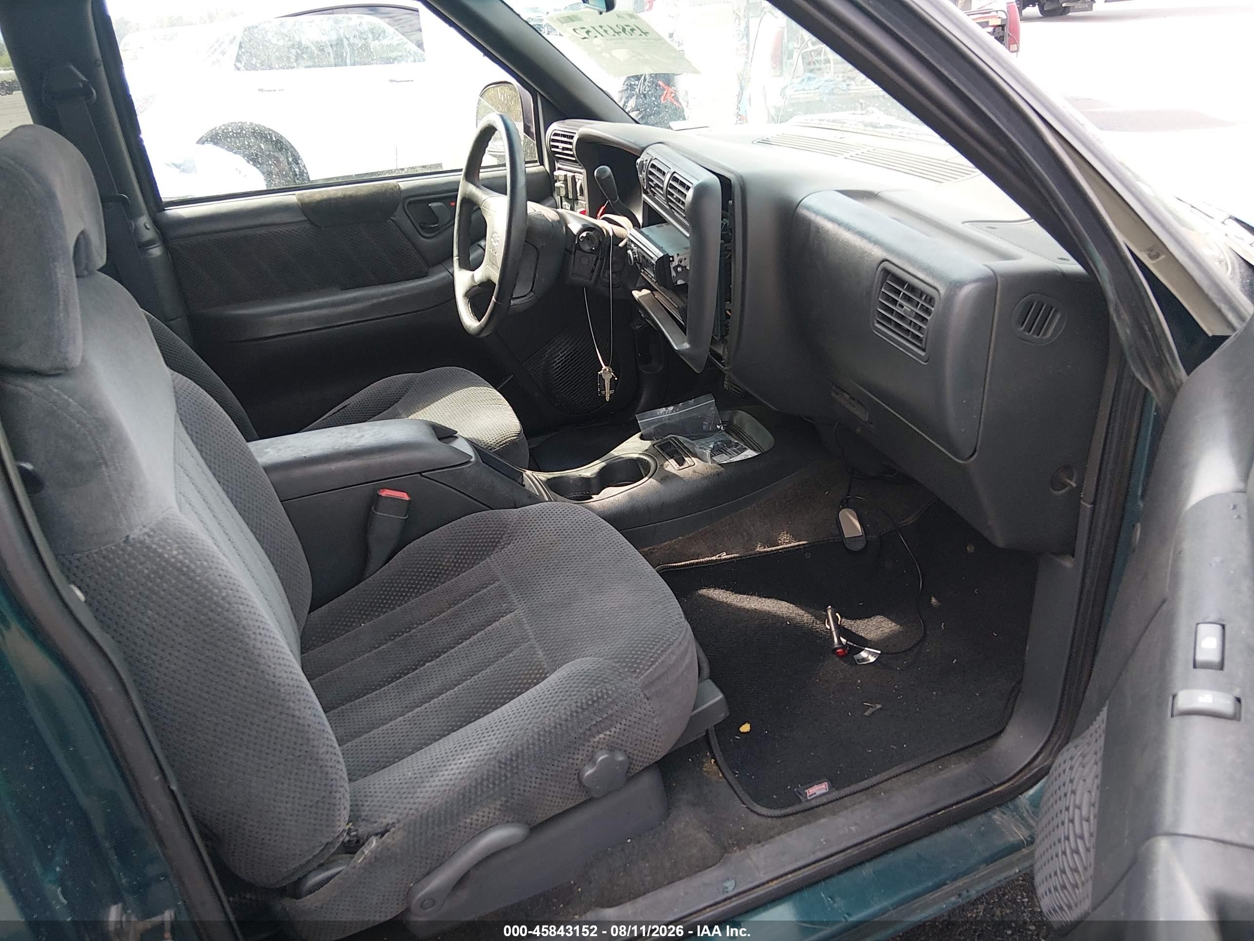 1996 Chevrolet Blazer   Green vin: 1GNCT18W3TK107496