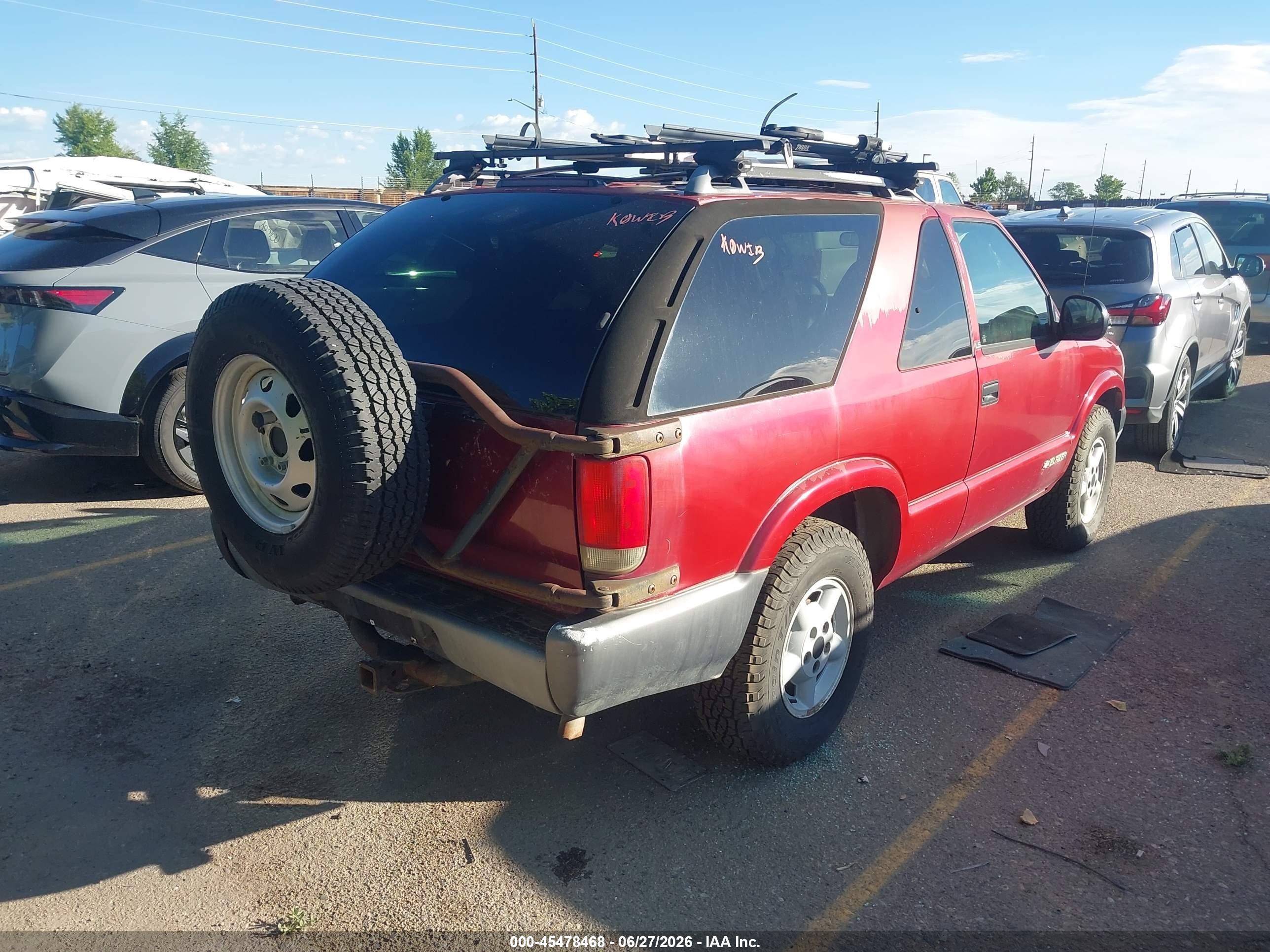 1997 Chevrolet Blazer Ls Red vin: 1GNCT18W4VK184347