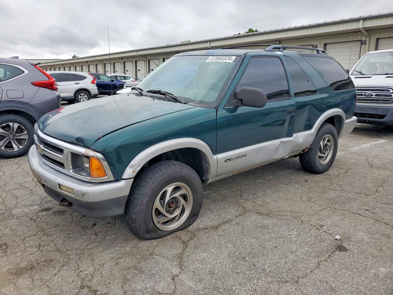 1996 Chevrolet Blazer Green vin: 1GNCT18W5TK166484