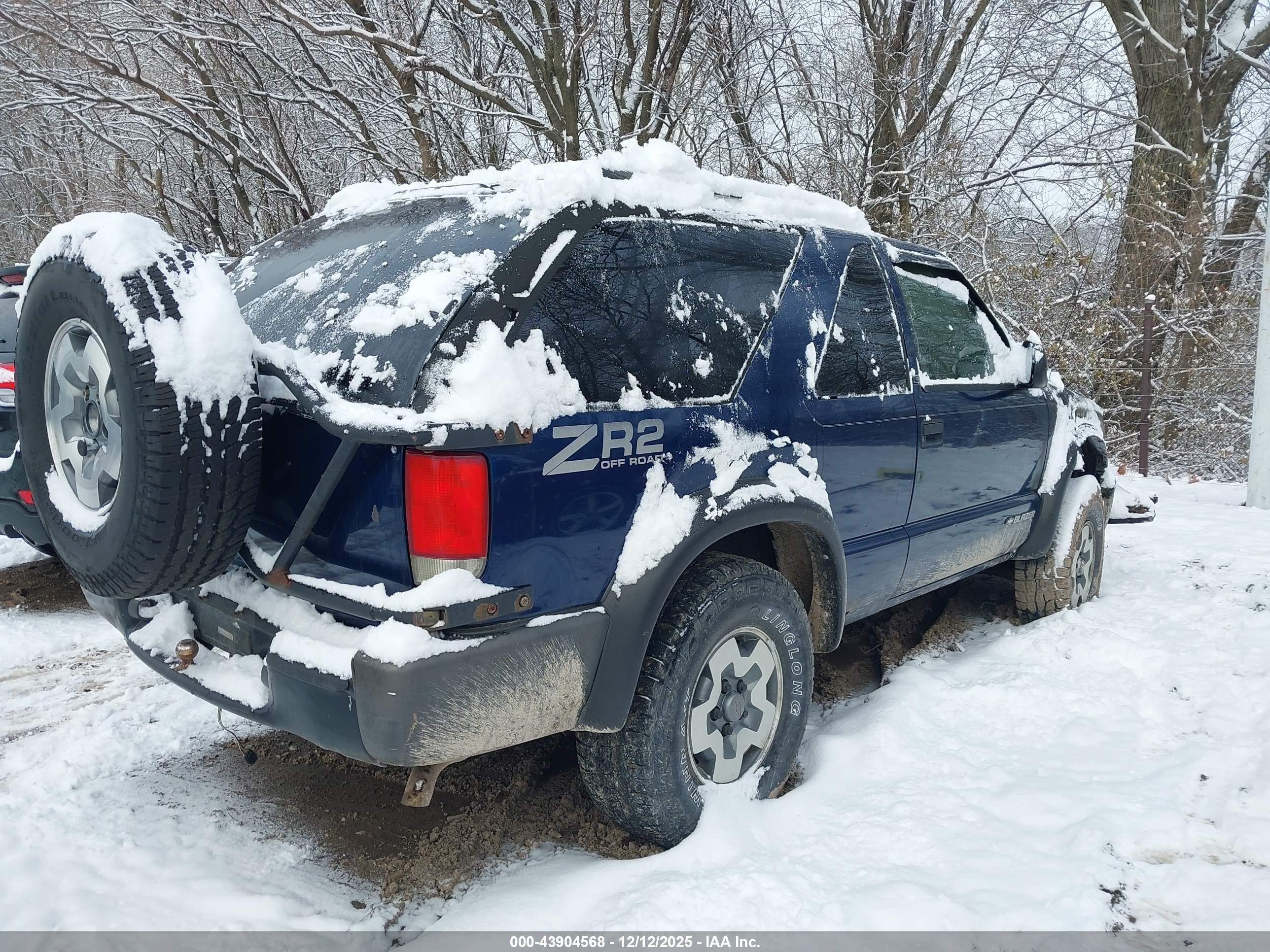 1998 Chevrolet Blazer Ls Blue vin: 1GNCT18W5WK242547