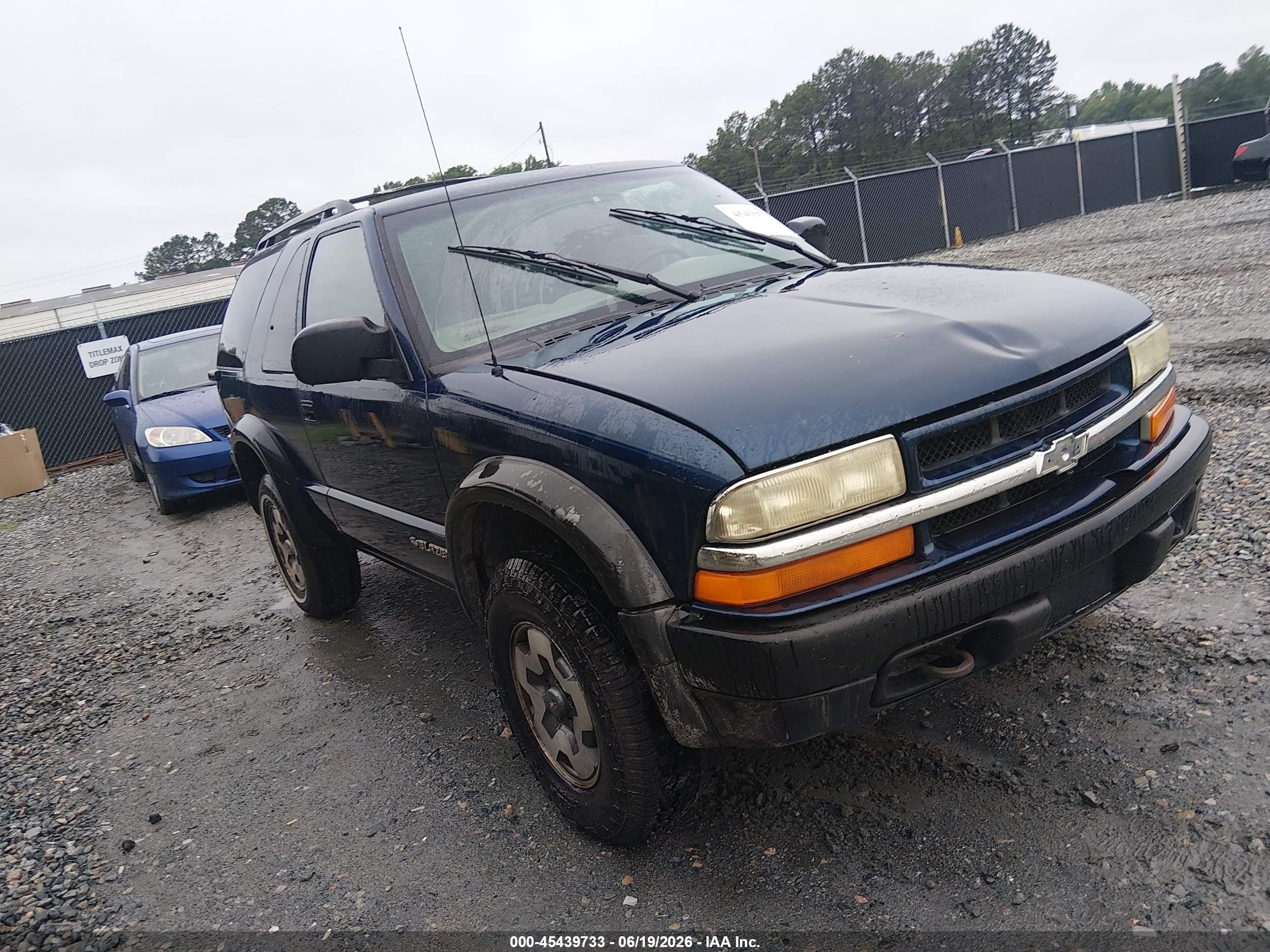 2000 Chevrolet Blazer Ls Синий vin: 1GNCT18W7YK242357