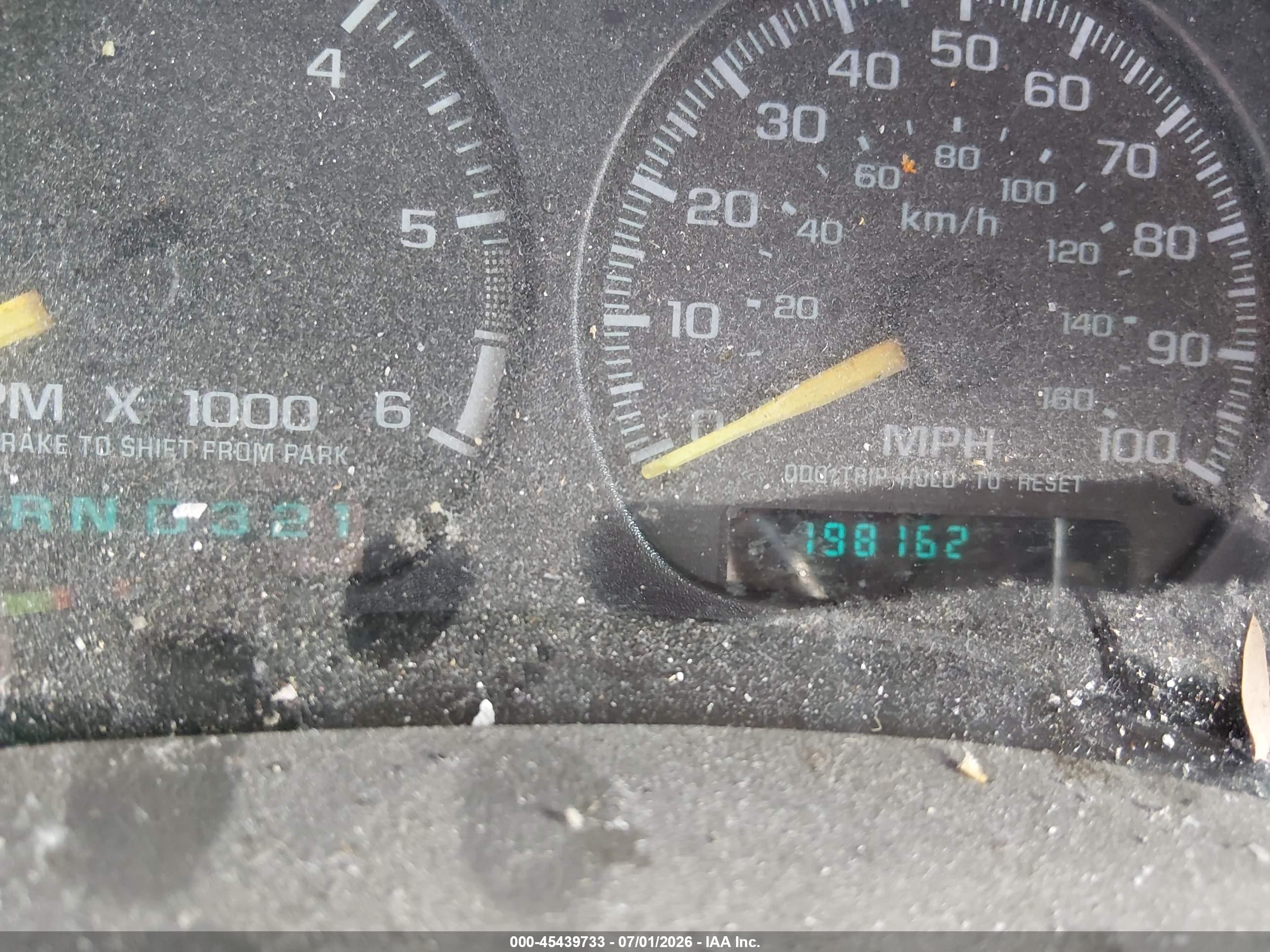 2000 Chevrolet Blazer Ls Синий vin: 1GNCT18W7YK242357