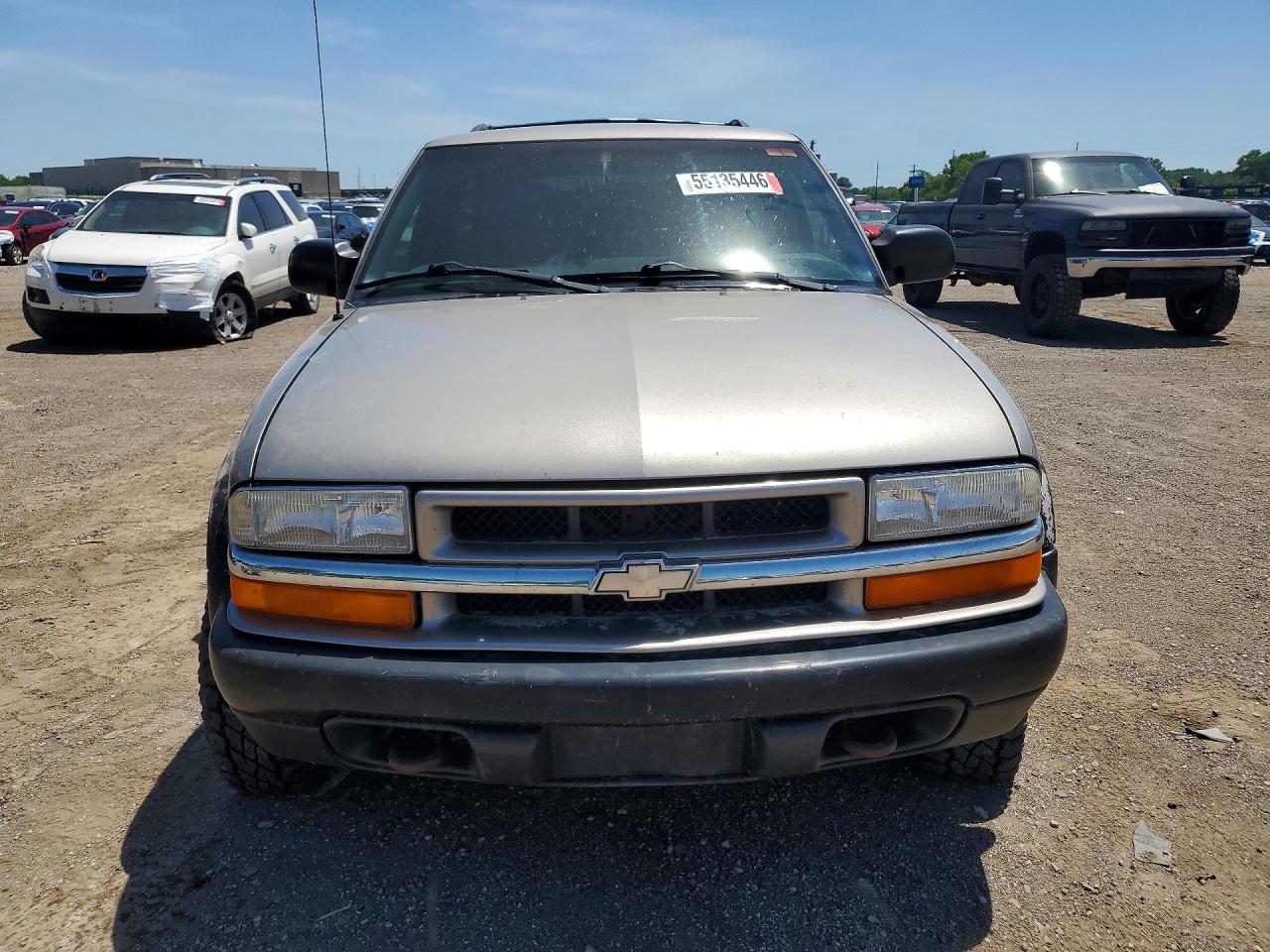 1999 Chevrolet Blazer Gray vin: 1GNCT18W9XK146616