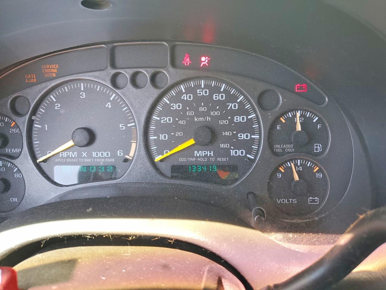 1999 Chevrolet Blazer Gray vin: 1GNCT18W9XK146616