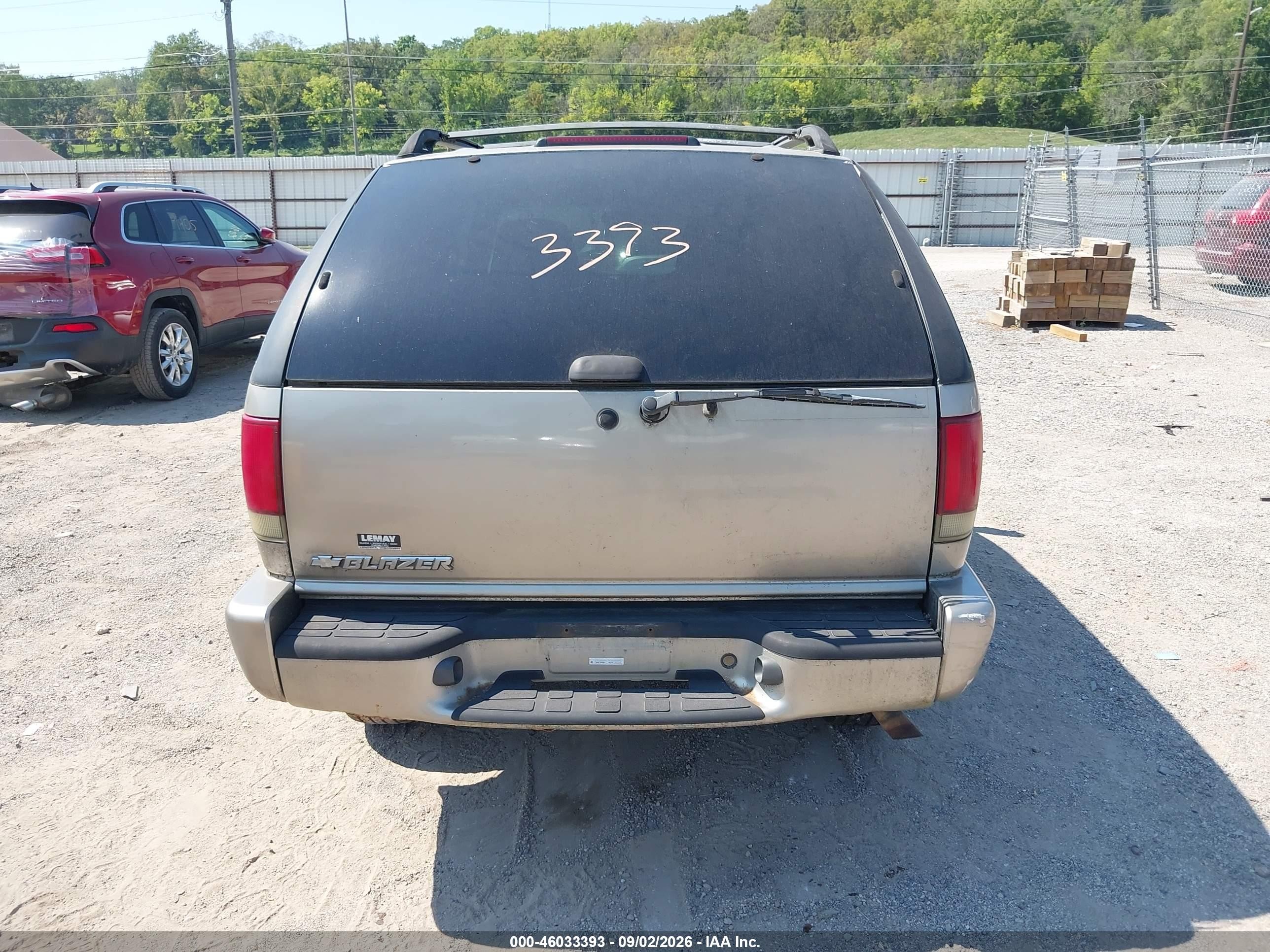2005 Chevrolet Blazer Ls Brown vin: 1GNCT18X05K106933