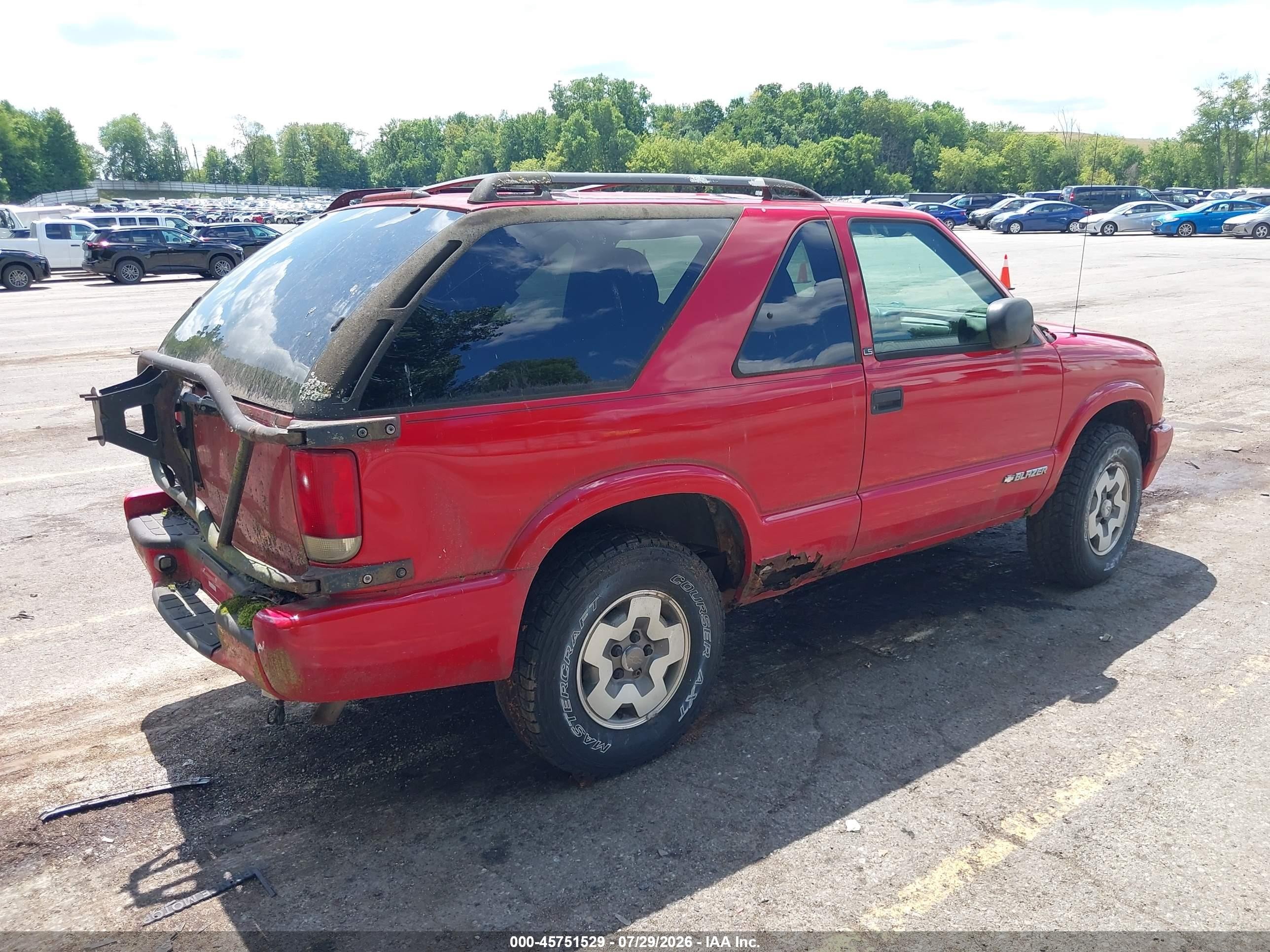 2003 Chevrolet Blazer Ls Red vin: 1GNCT18X53K143487