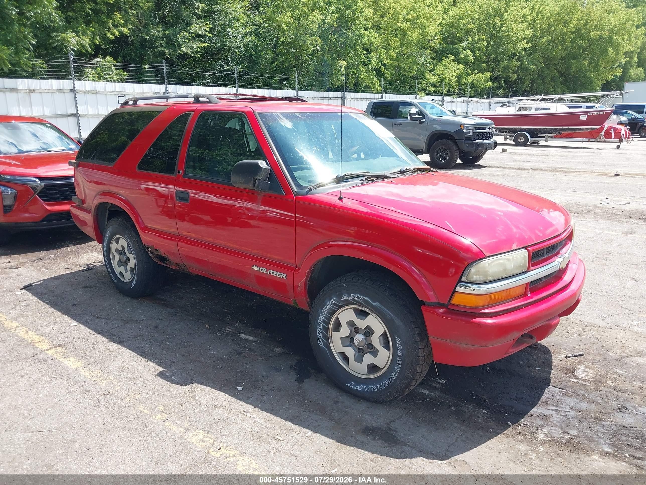 2003 Chevrolet Blazer Ls Red vin: 1GNCT18X53K143487