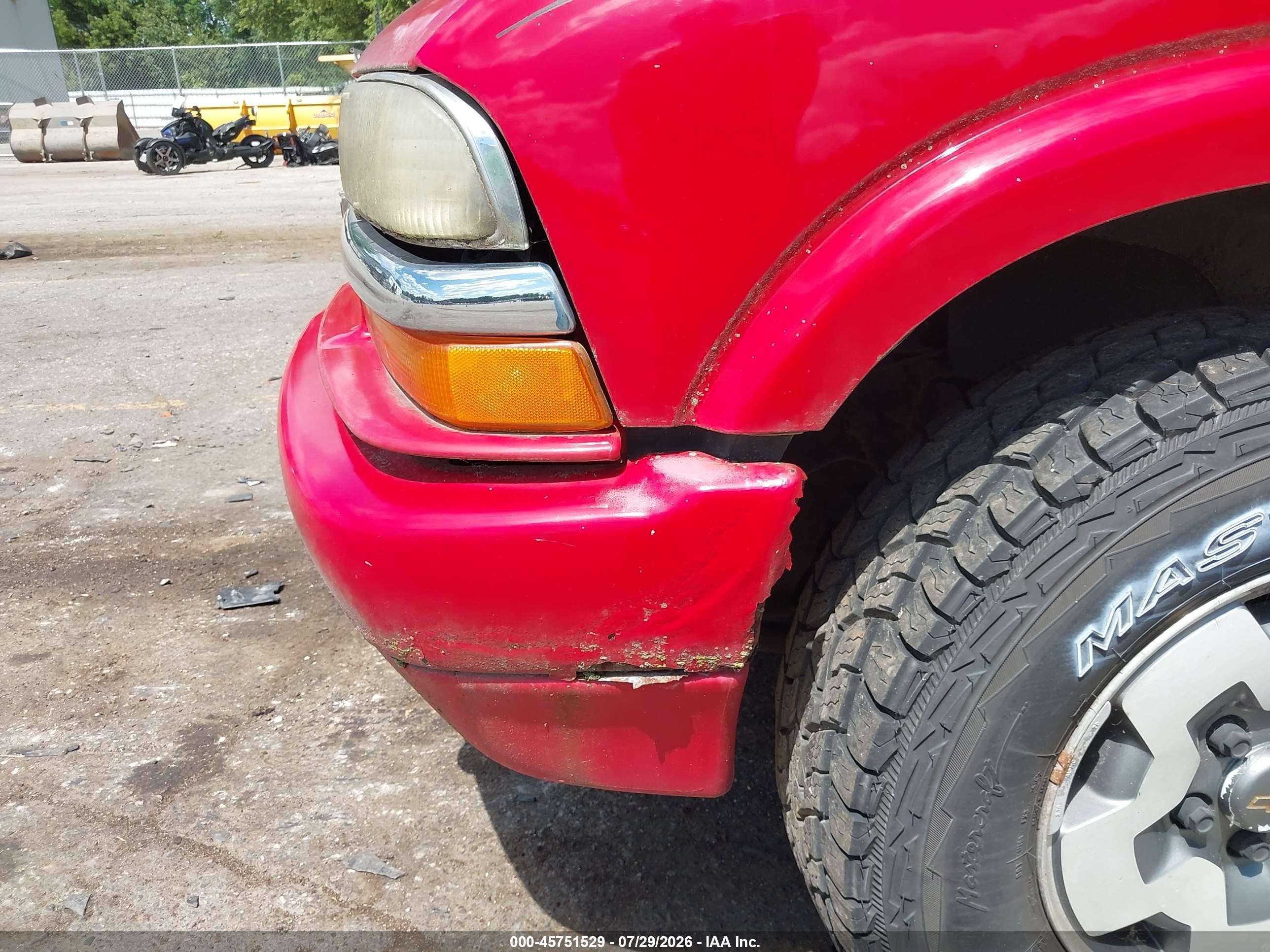 2003 Chevrolet Blazer Ls Red vin: 1GNCT18X53K143487