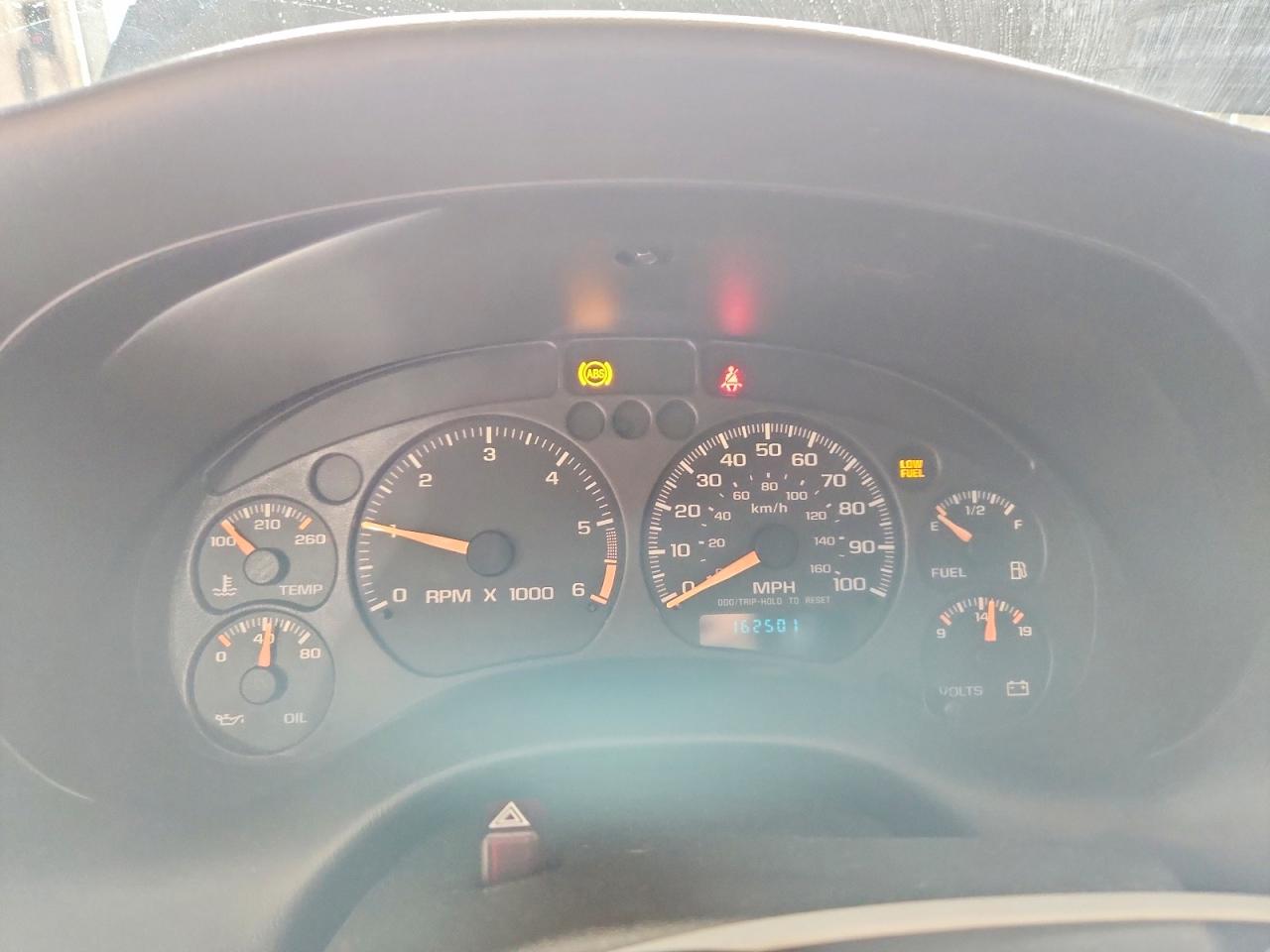 2004 Chevrolet Blazer Charcoal vin: 1GNCT18X64K153897