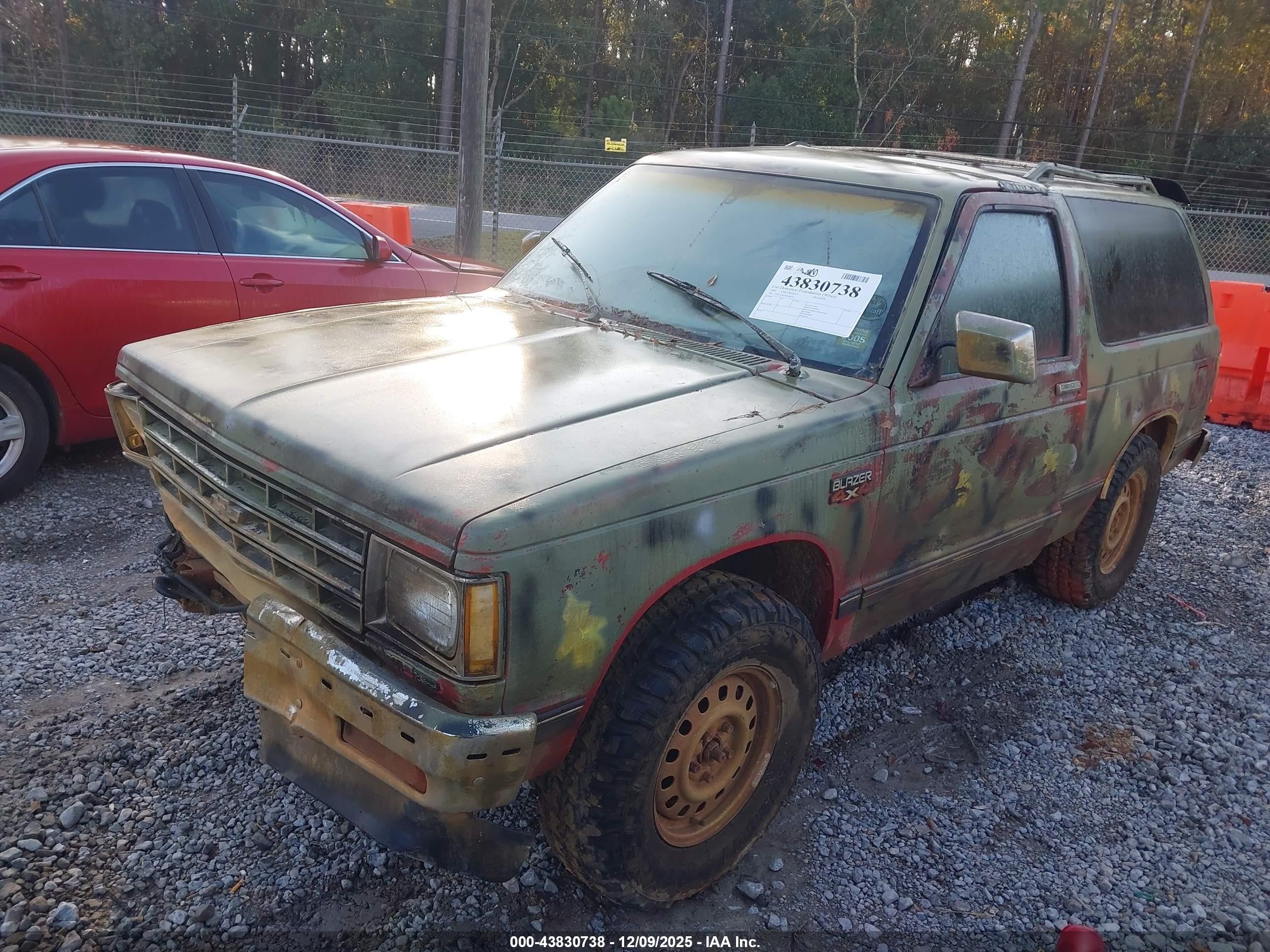 1989 Chevrolet Blazer S10 Red vin: 1GNCT18Z3K0180520