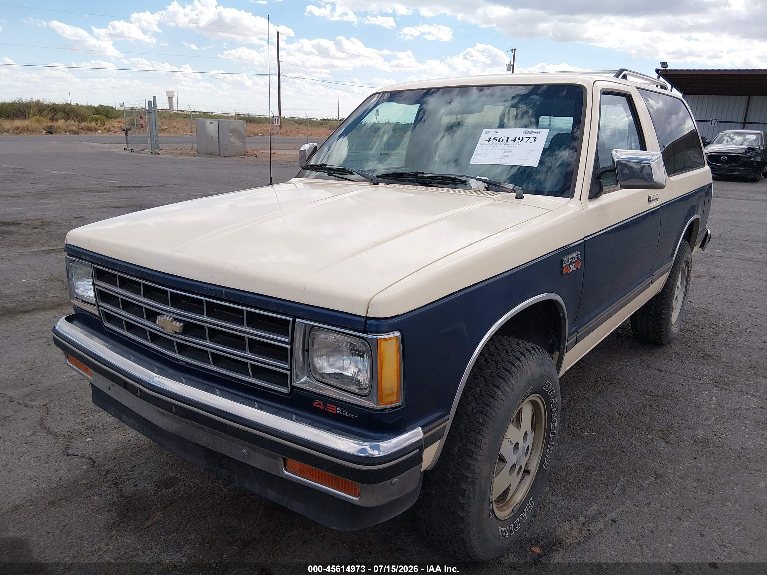 1989 Chevrolet Blazer S10 Blue vin: 1GNCT18Z3K8162956