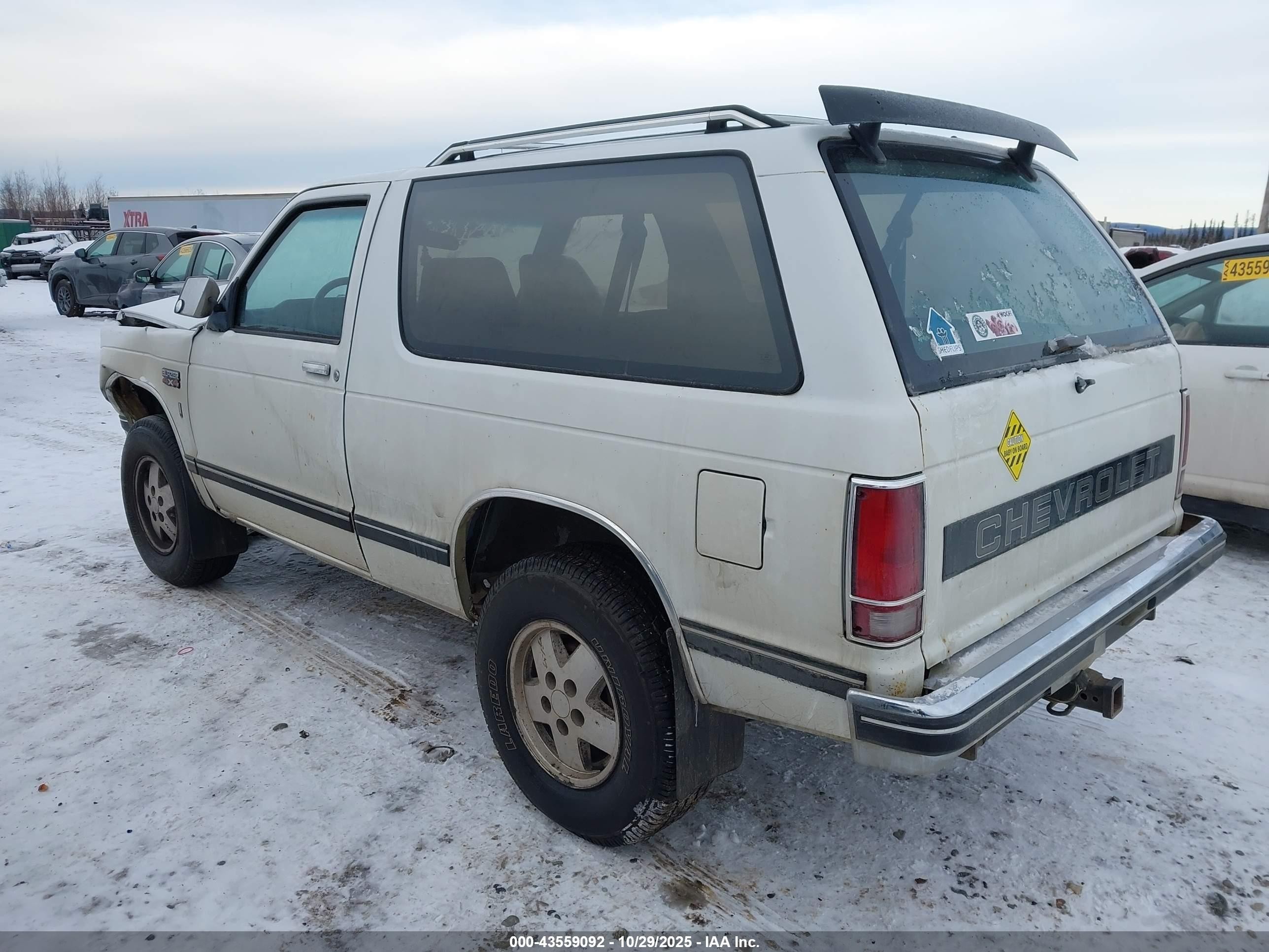 1989 Chevrolet Blazer S10 White vin: 1GNCT18Z6K0133403
