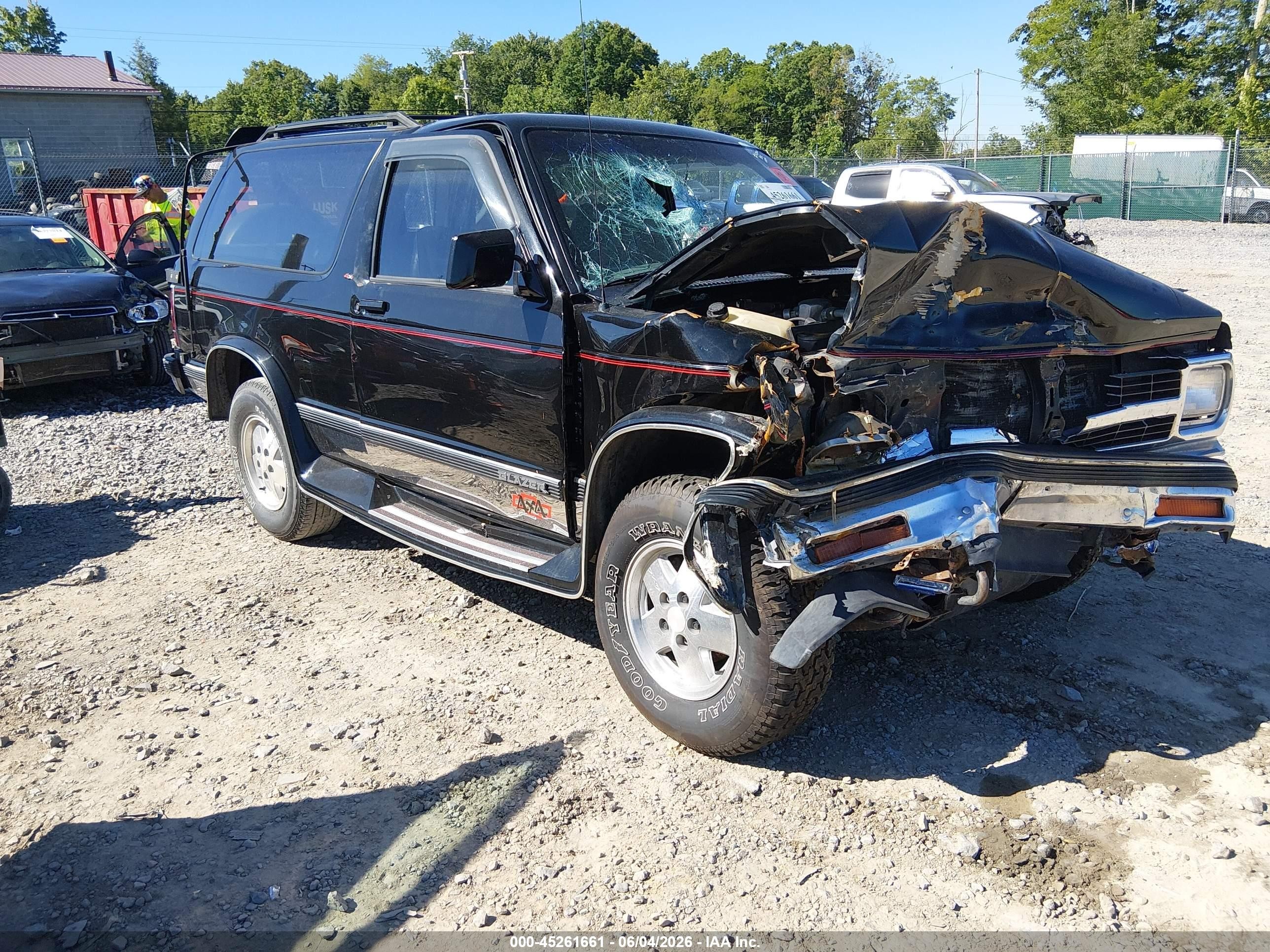 1991 Chevrolet Blazer S10 Черный vin: 1GNCT18Z8M0107033