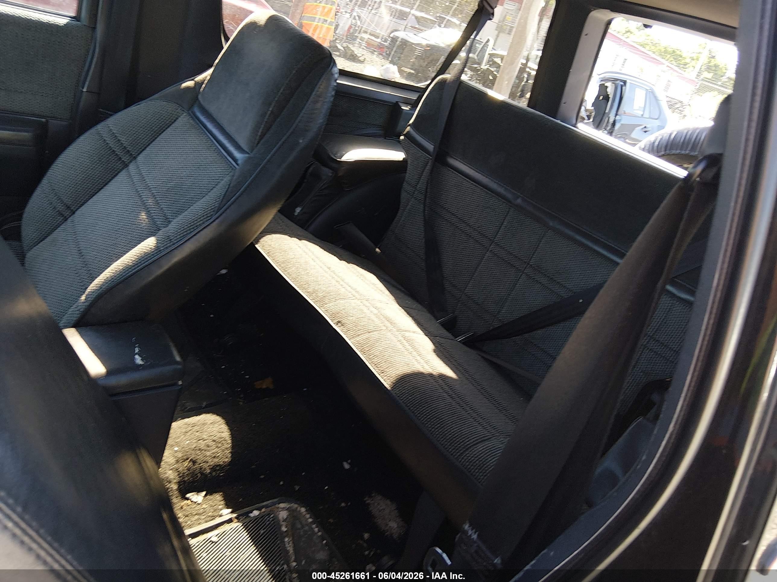 1991 Chevrolet Blazer S10 Black vin: 1GNCT18Z8M0107033