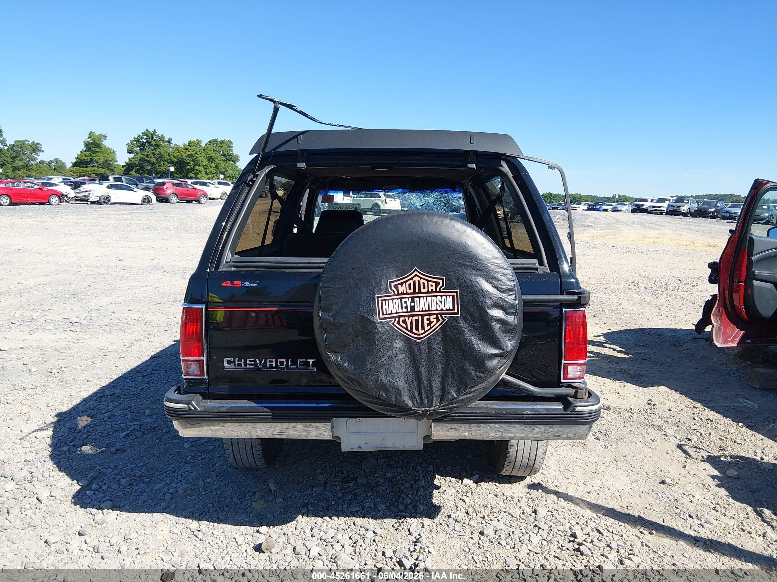 1991 Chevrolet Blazer S10 Black vin: 1GNCT18Z8M0107033